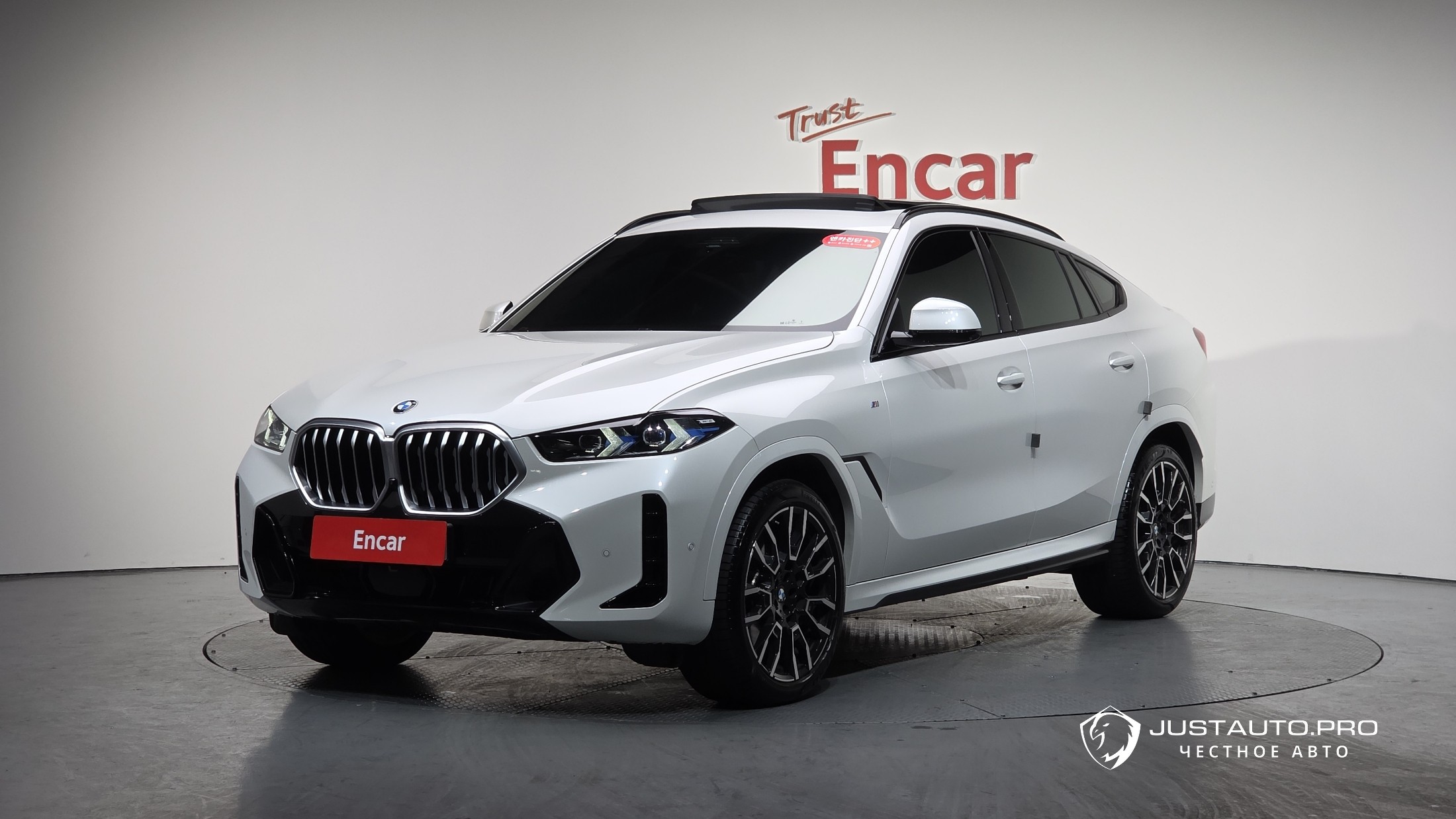 Автомобиль BMW X6