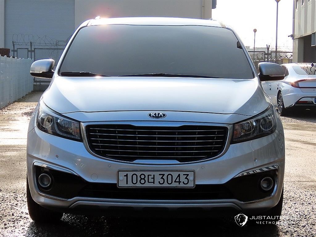 Автомобиль Kia Canival