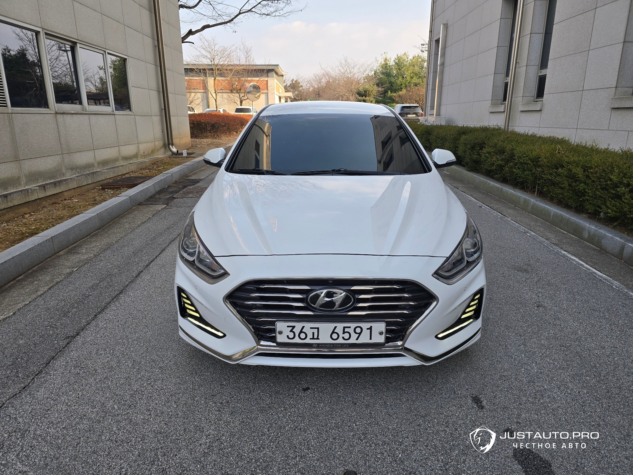 Автомобиль Hyundai Sonata