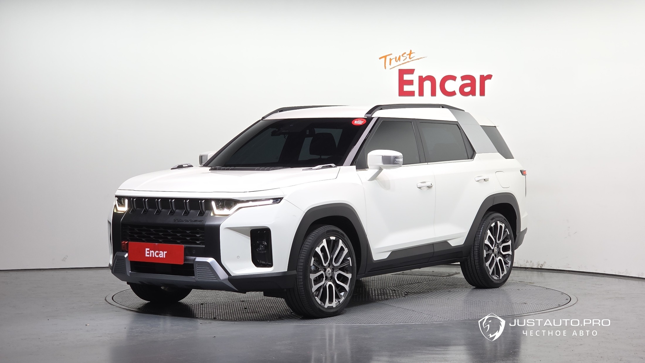 Автомобиль KG_Mobility_Ssangyong Torres
