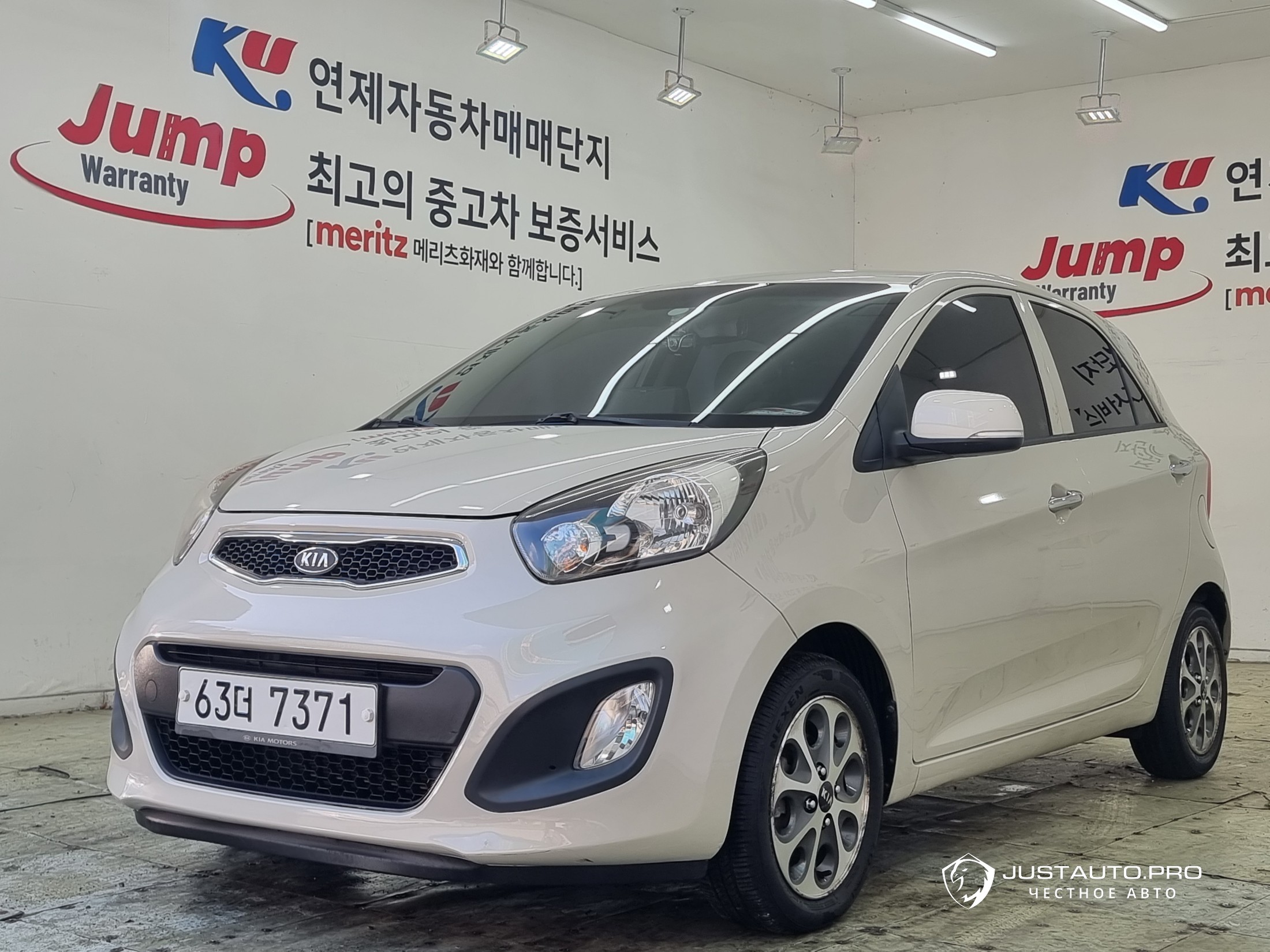 Автомобиль Kia morning