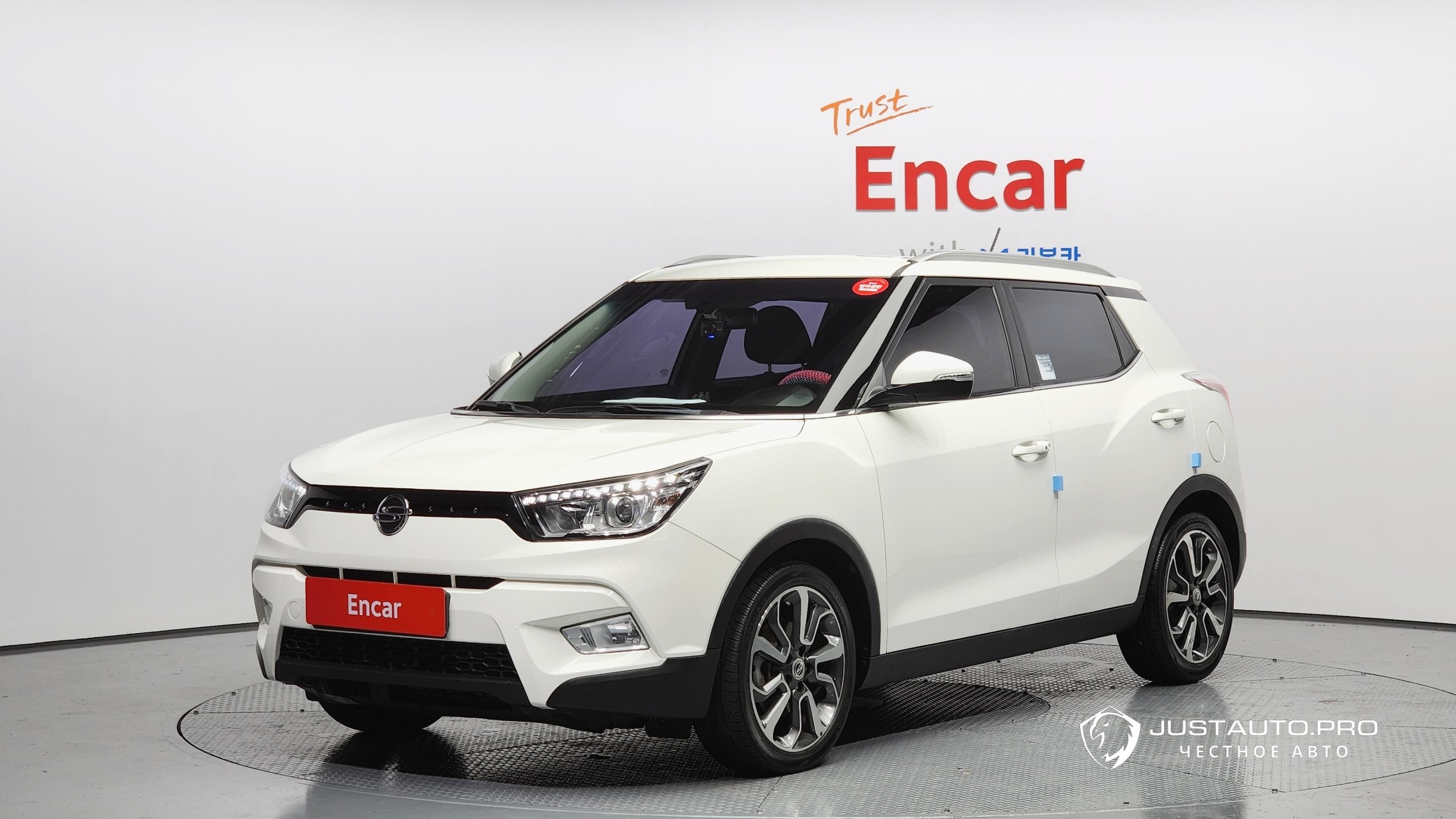 Автомобиль KG_Mobility_Ssangyong TIBOLI