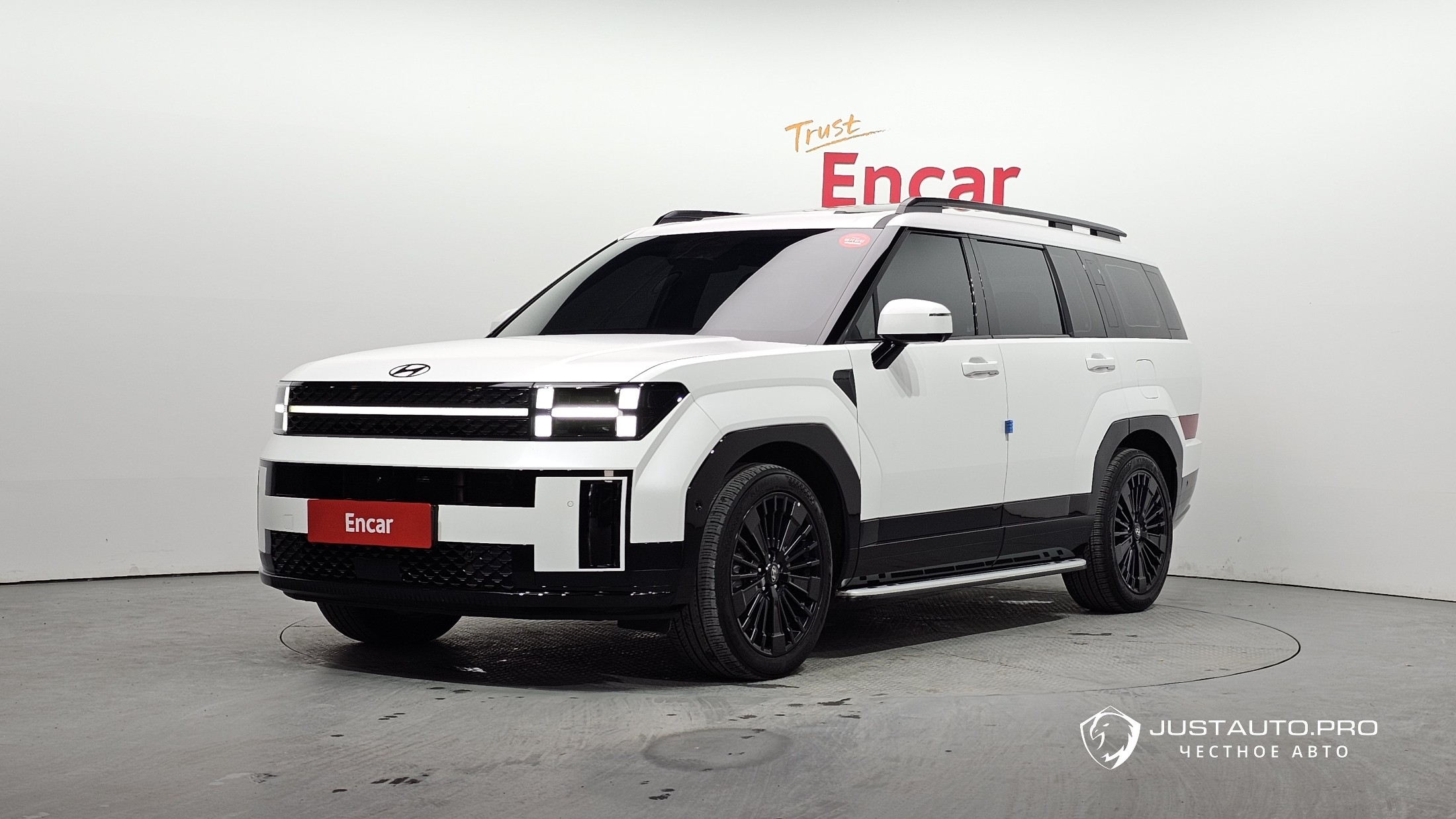 Автомобиль Hyundai Santafe