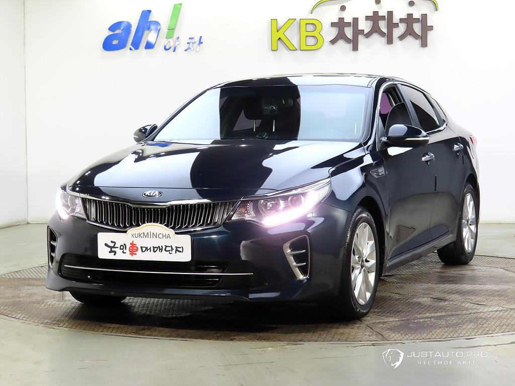 Автомобиль Kia K5