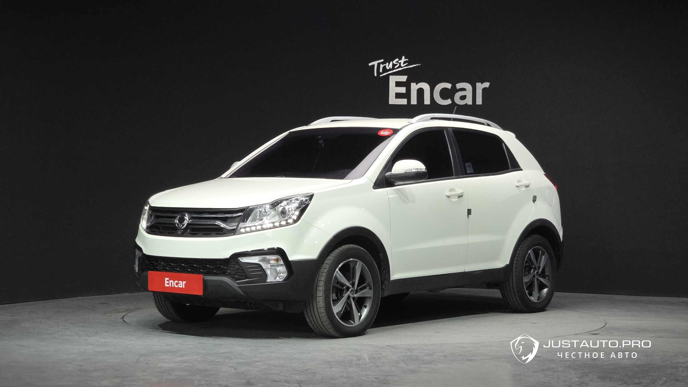 Автомобиль KG_Mobility_Ssangyong KORANDO