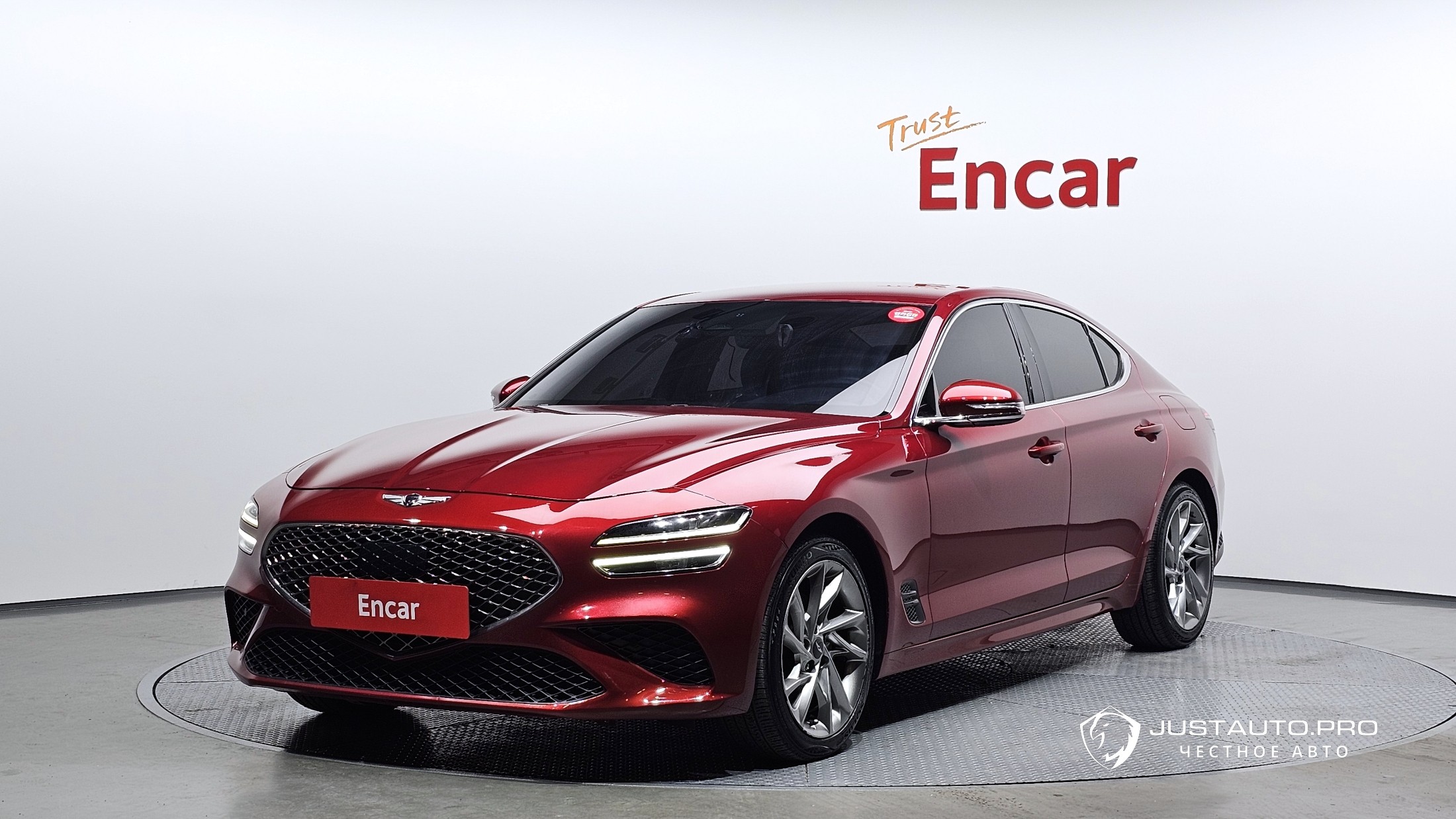 Автомобиль Genesis G70