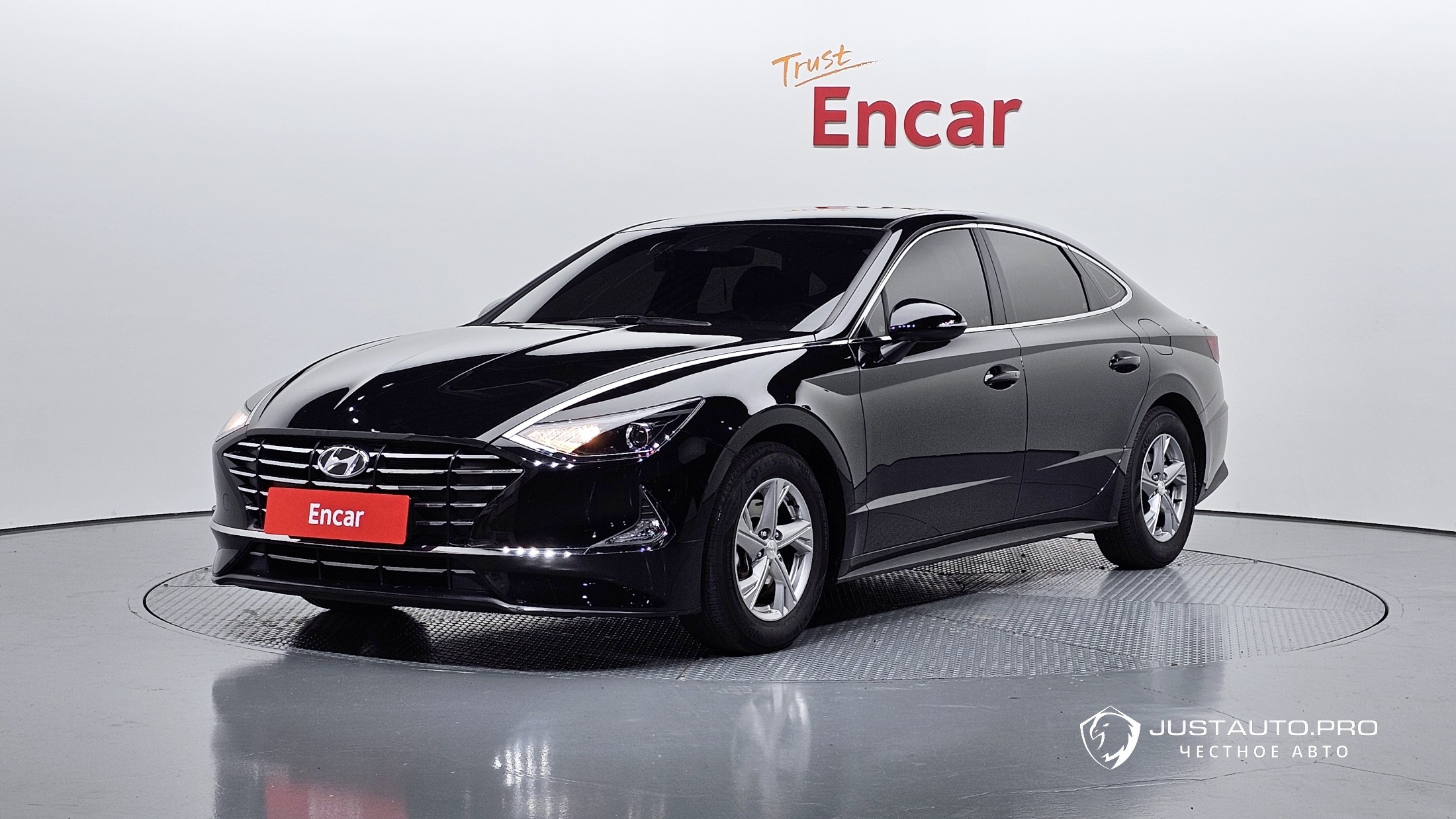 Автомобиль Hyundai Sonata