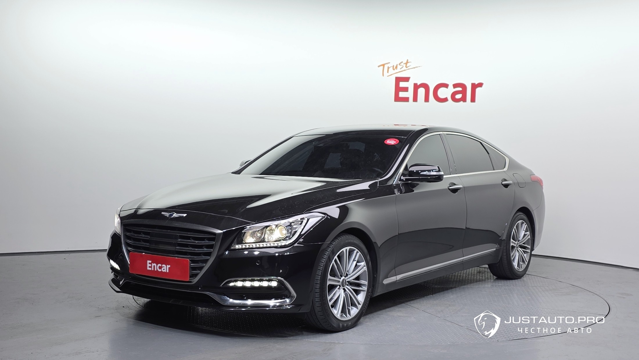 Автомобиль Genesis G80