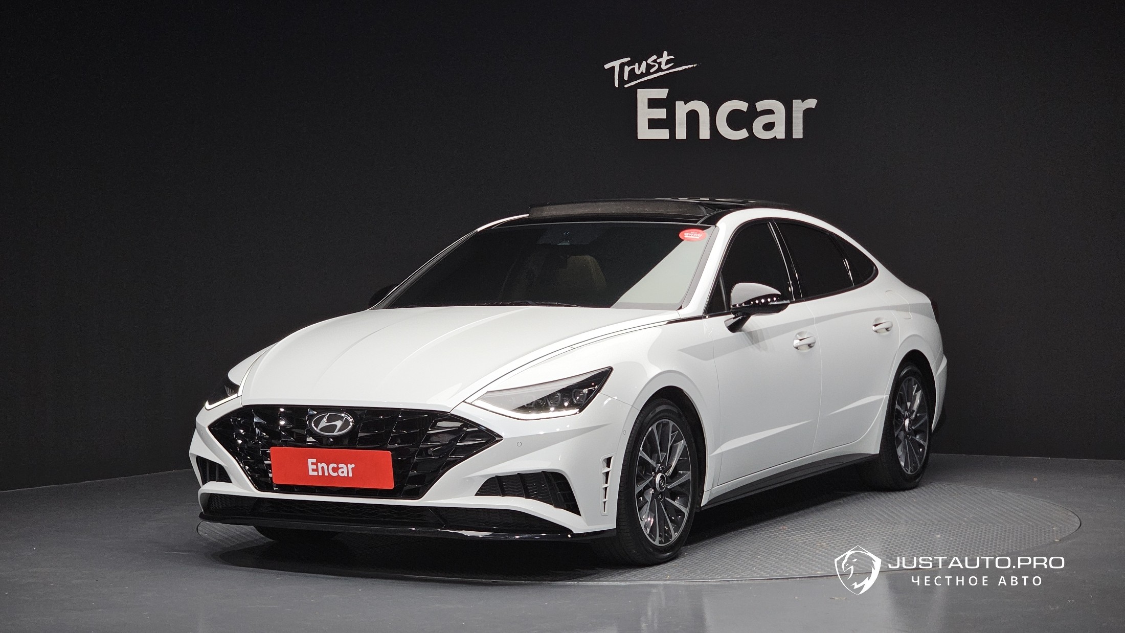 Автомобиль Hyundai Sonata