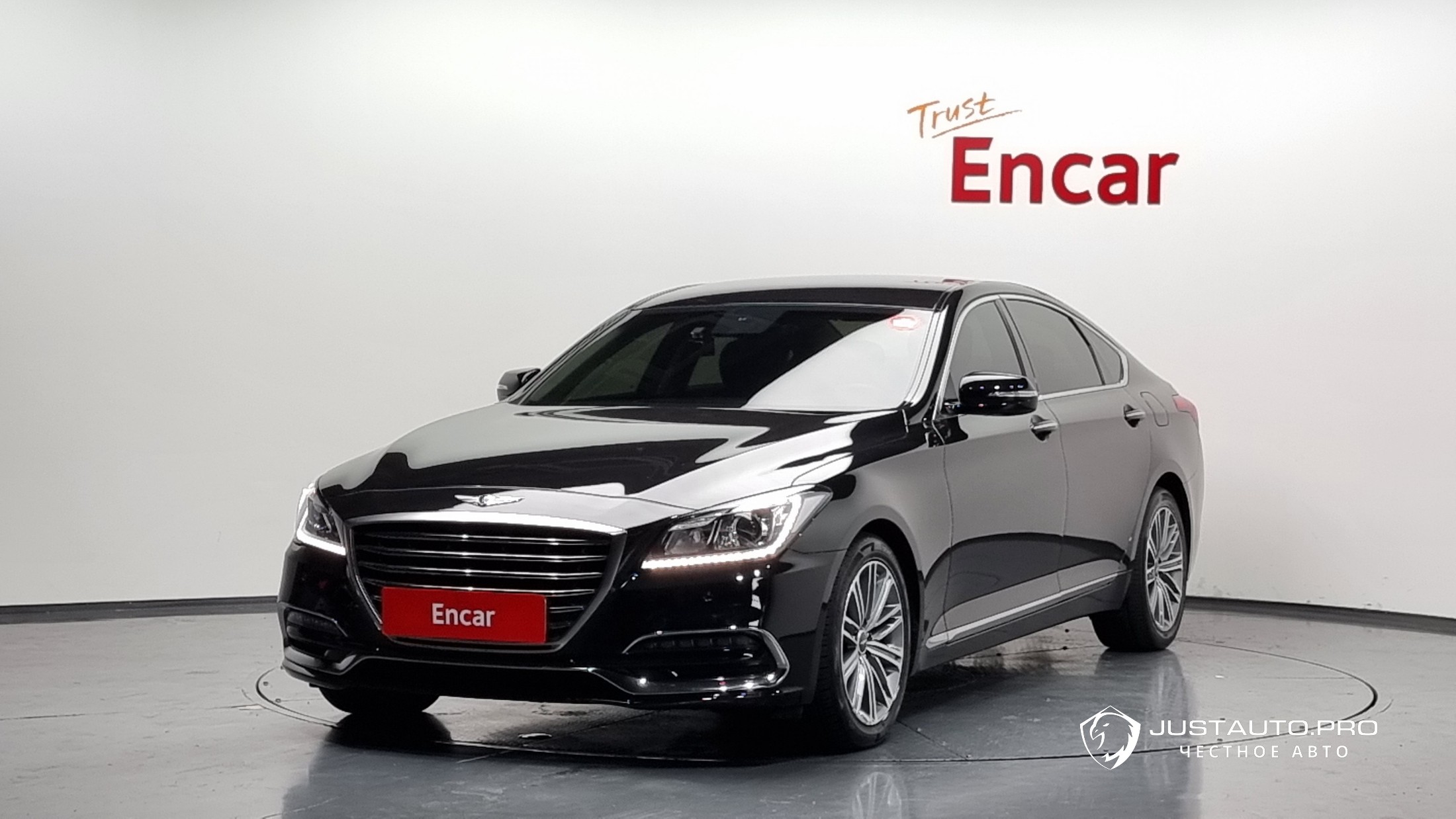 Автомобиль Genesis G80