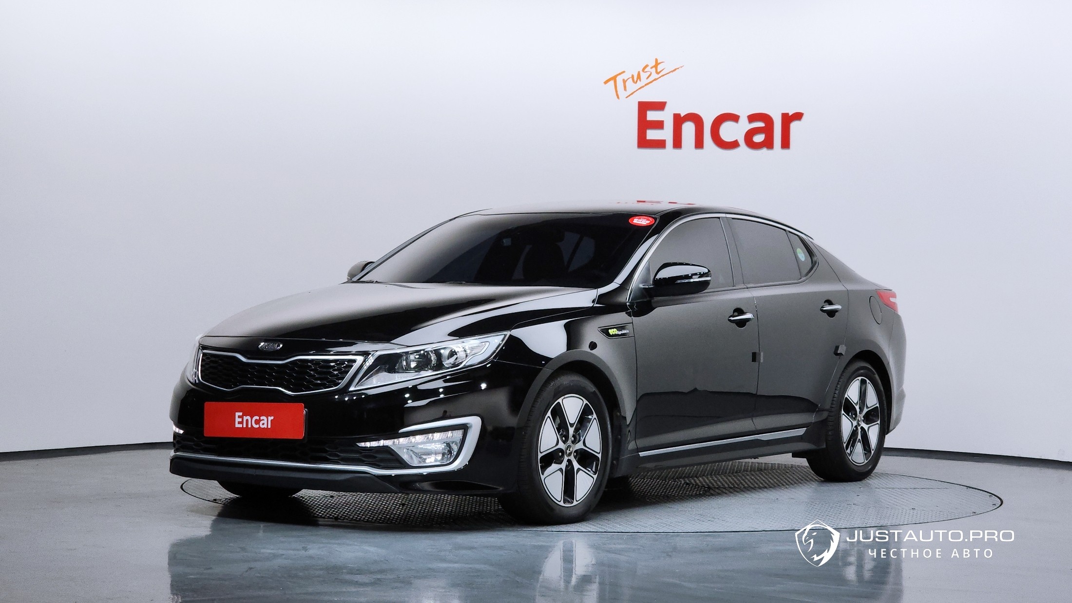 Автомобиль Kia K5