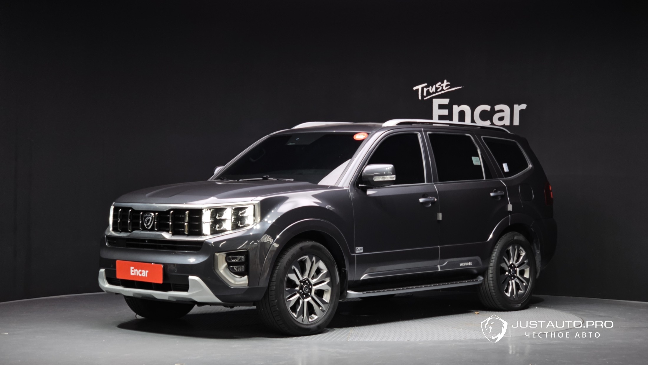 Автомобиль Kia Mohave