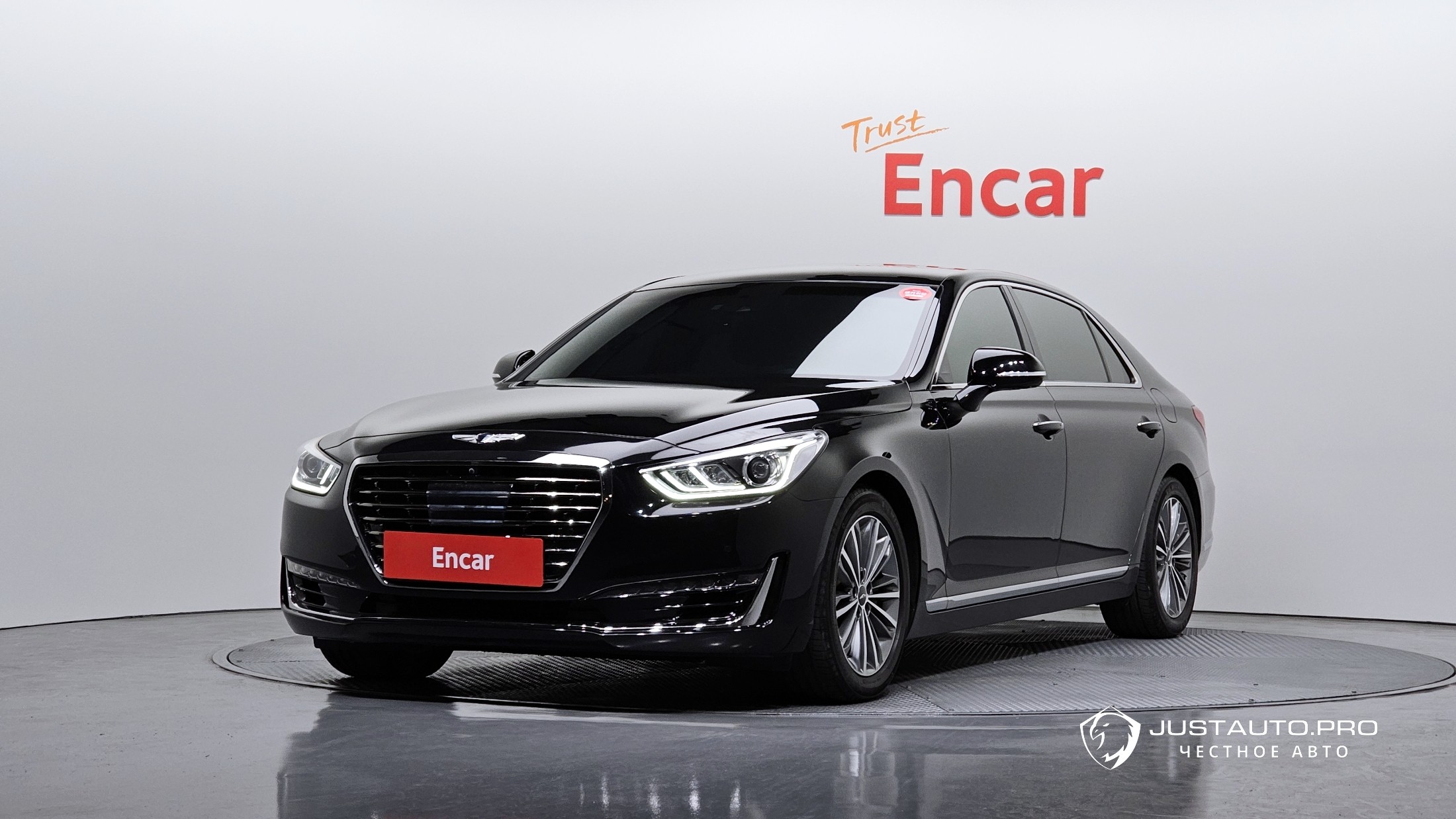 Автомобиль Genesis EQ900