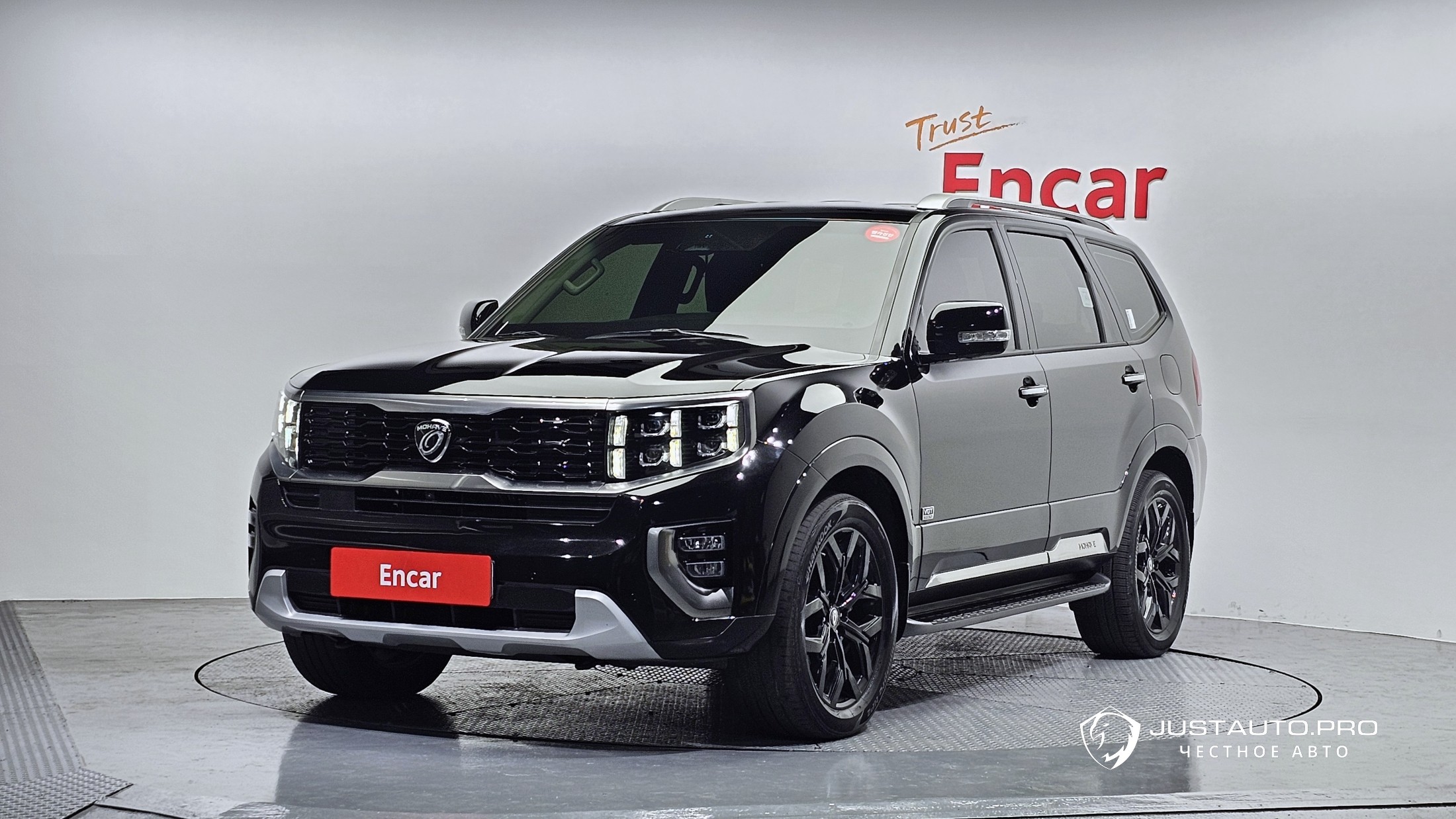 Автомобиль Kia Mohave