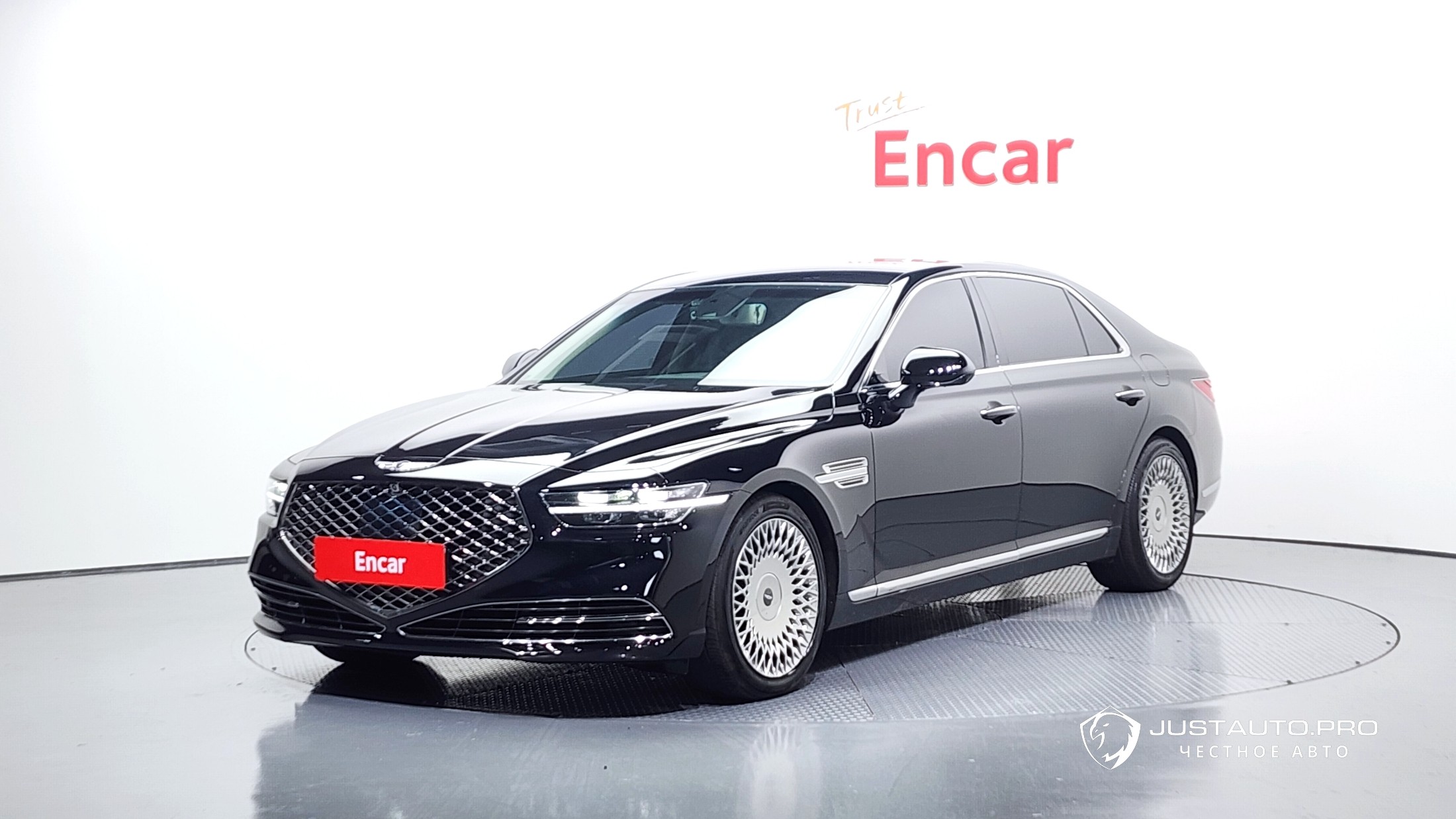 Автомобиль Genesis G90