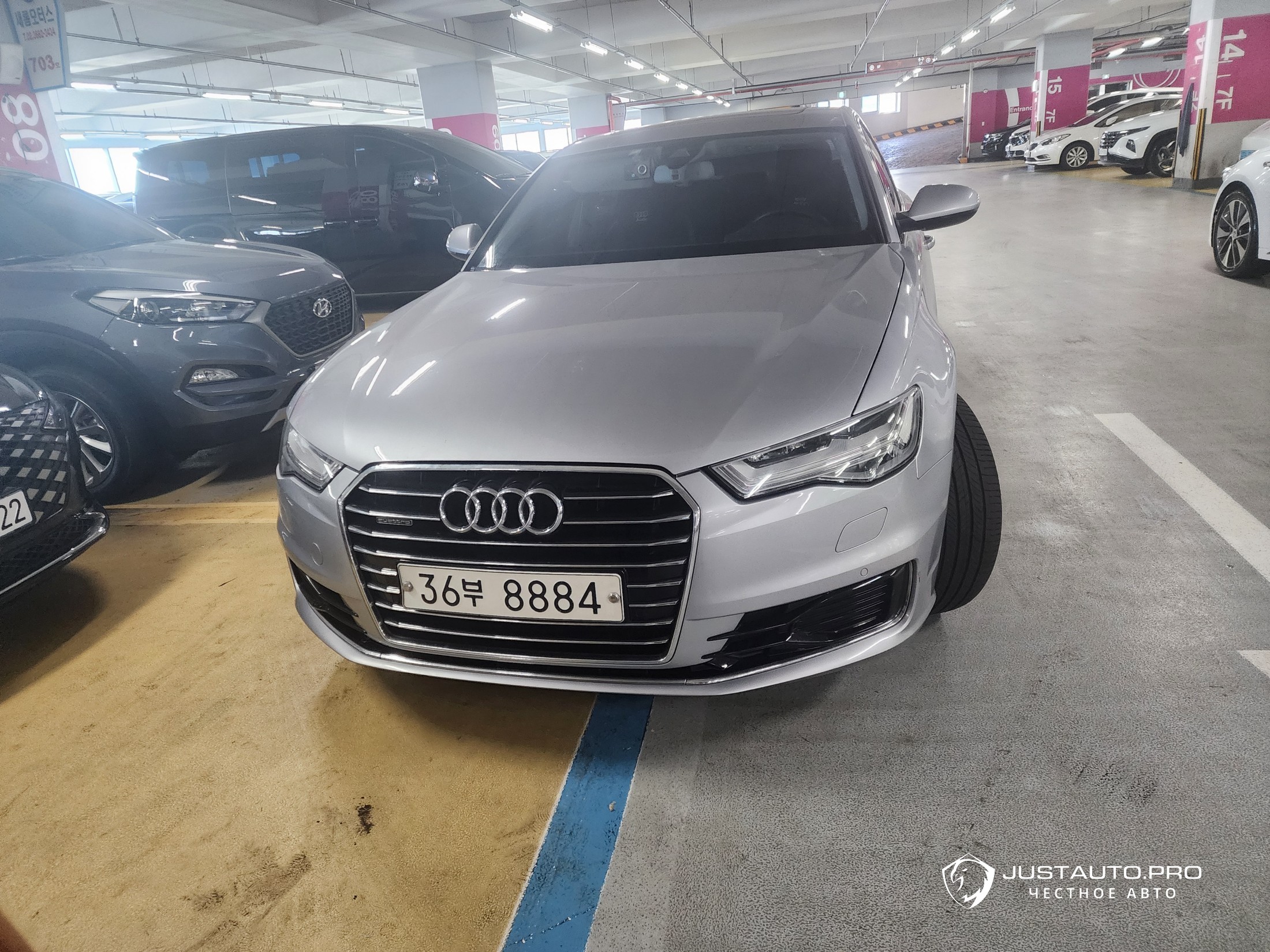 Автомобиль Audi A6