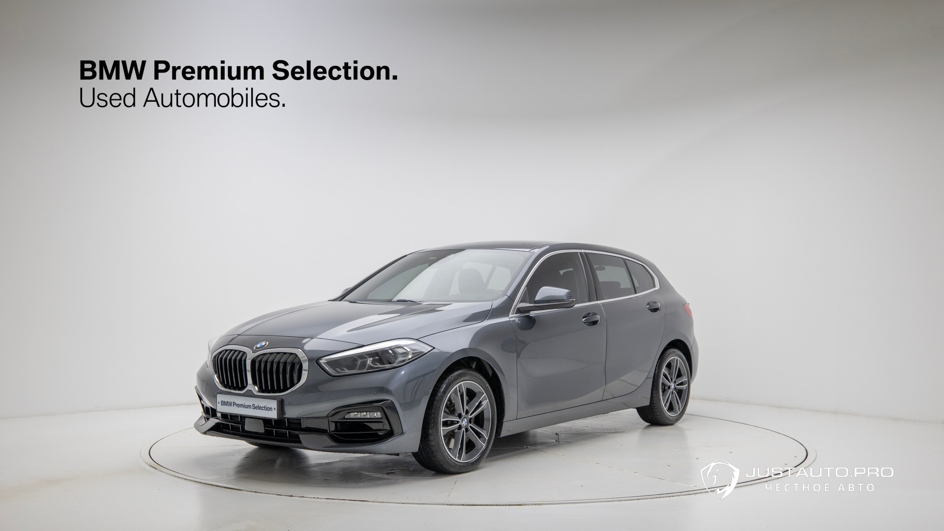 Автомобиль BMW 1-Series