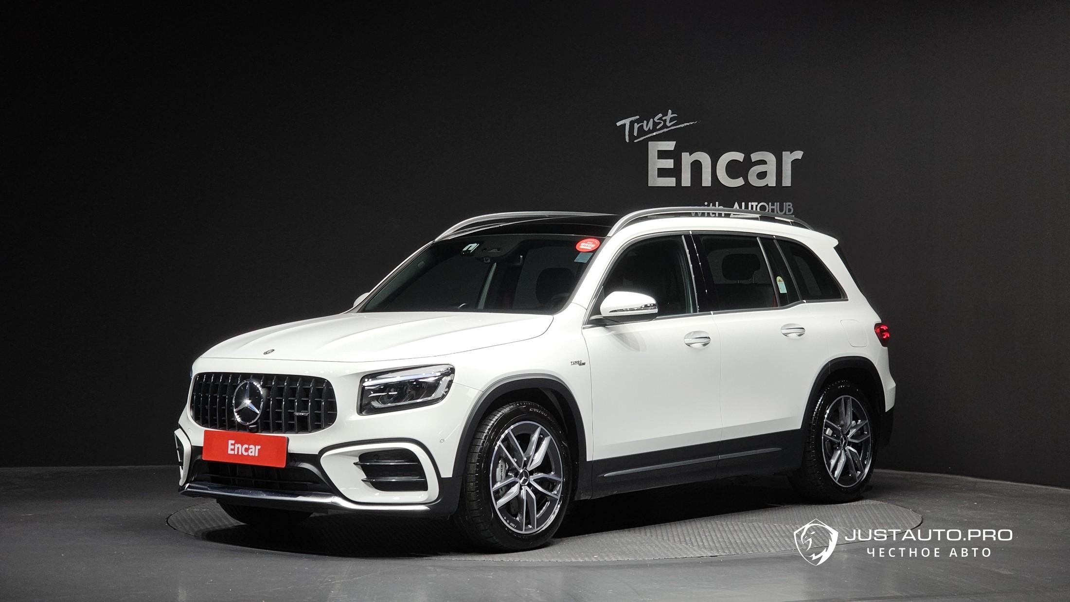 Автомобиль Mercedes-Benz GLB-Class