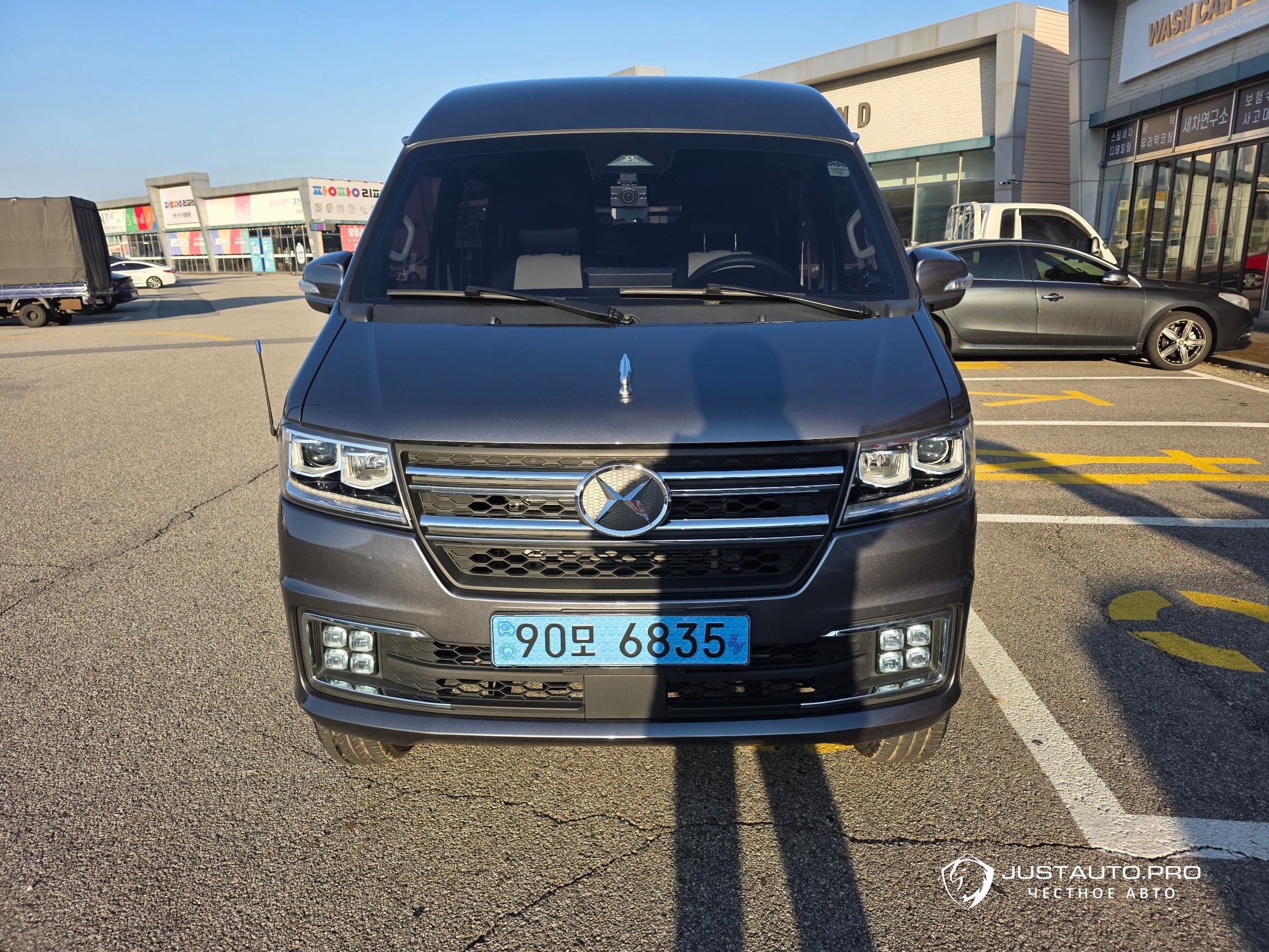 Автомобиль Xin yuan ET Van