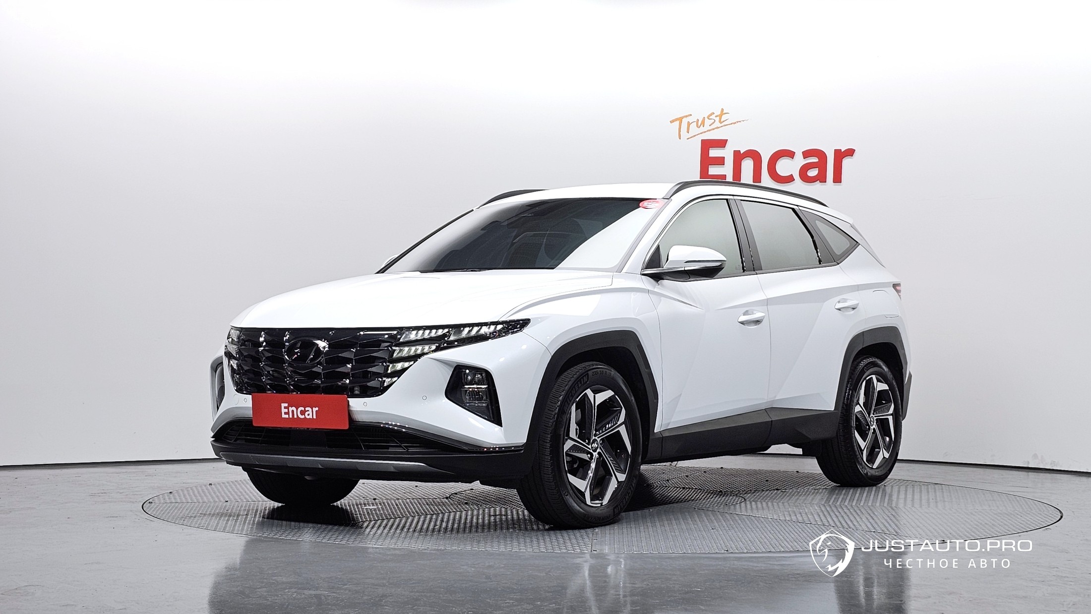 Автомобиль Hyundai Tucson