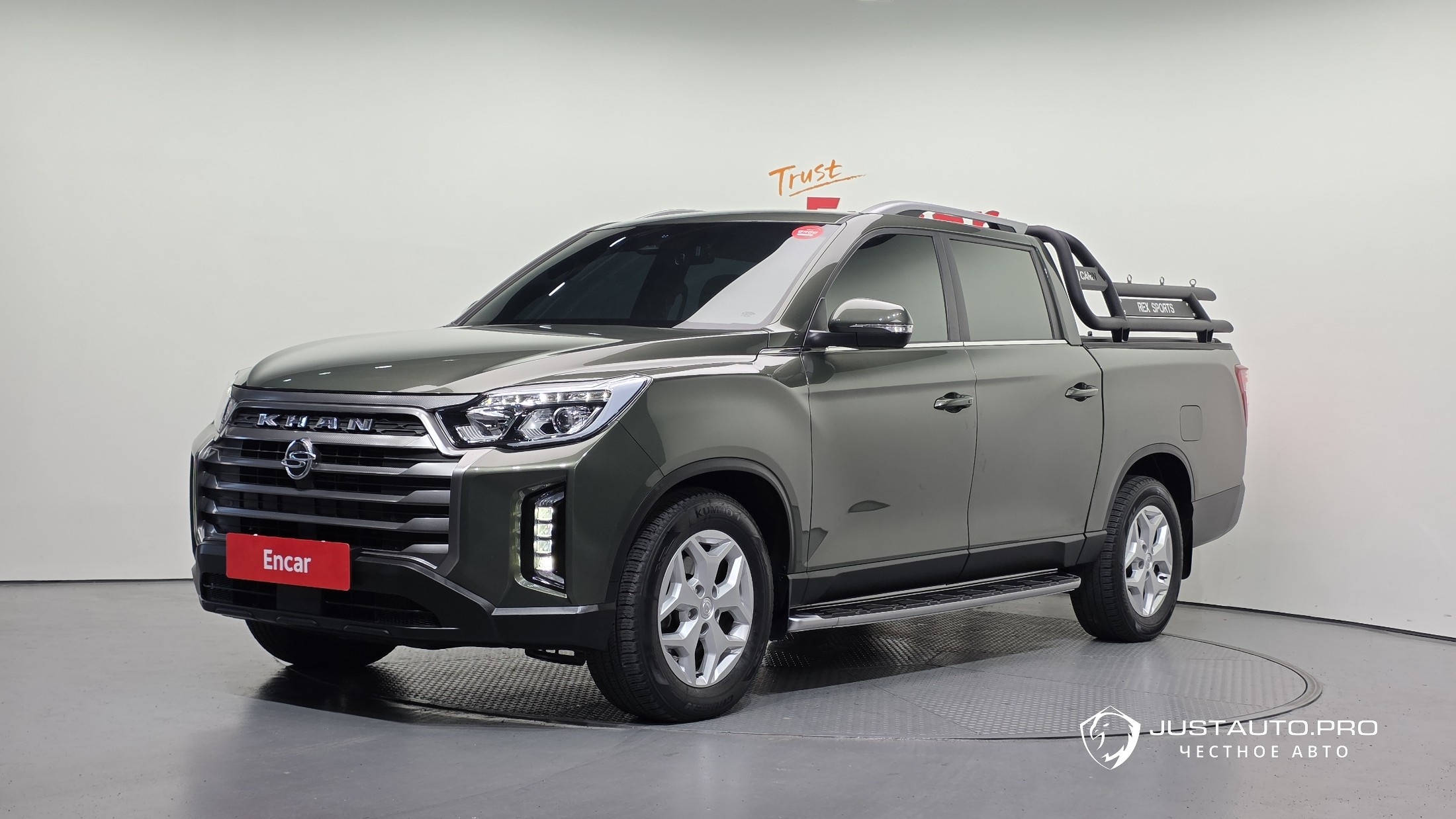 Автомобиль KG_Mobility_Ssangyong Rexton