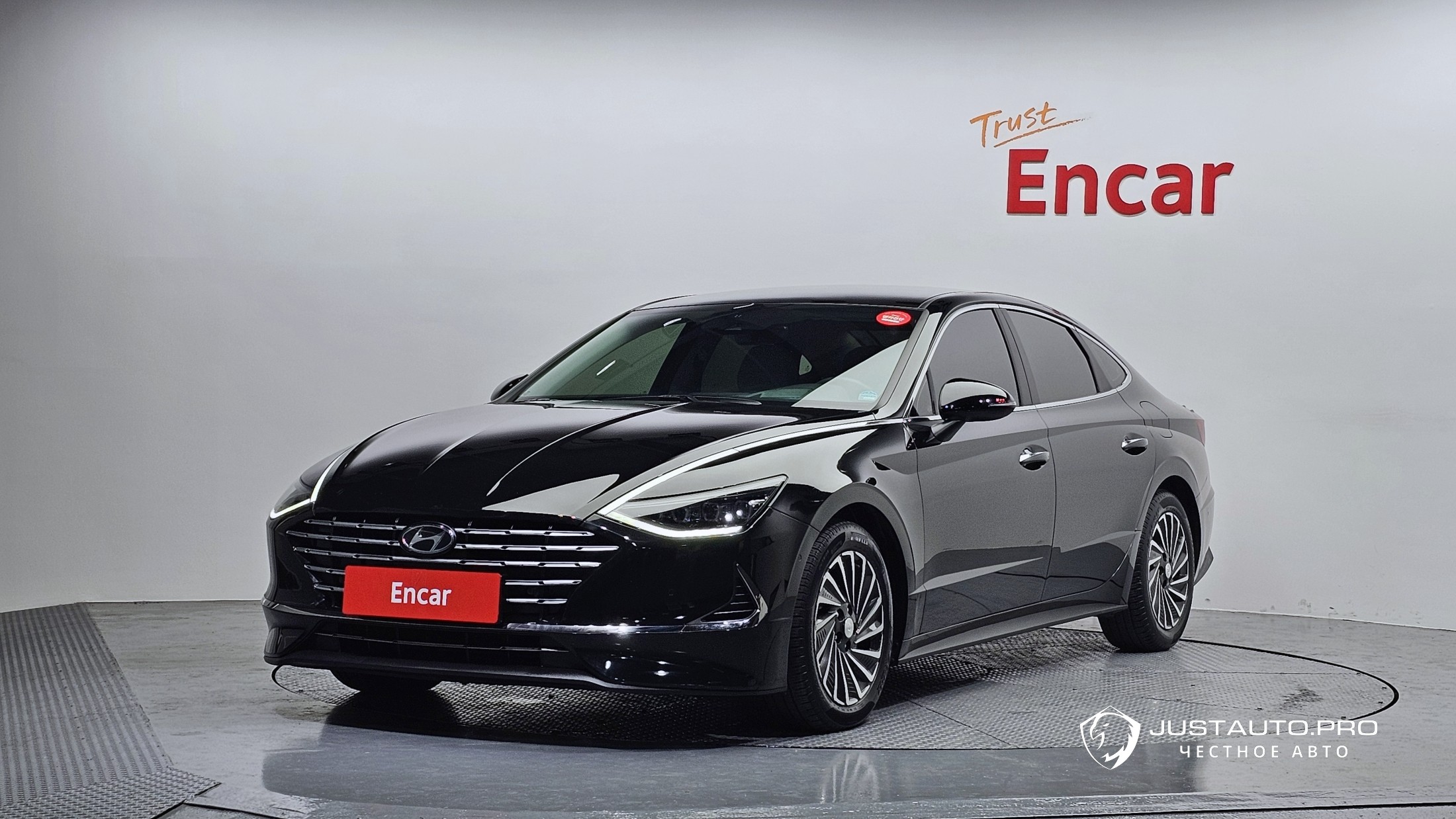 Автомобиль Hyundai Sonata