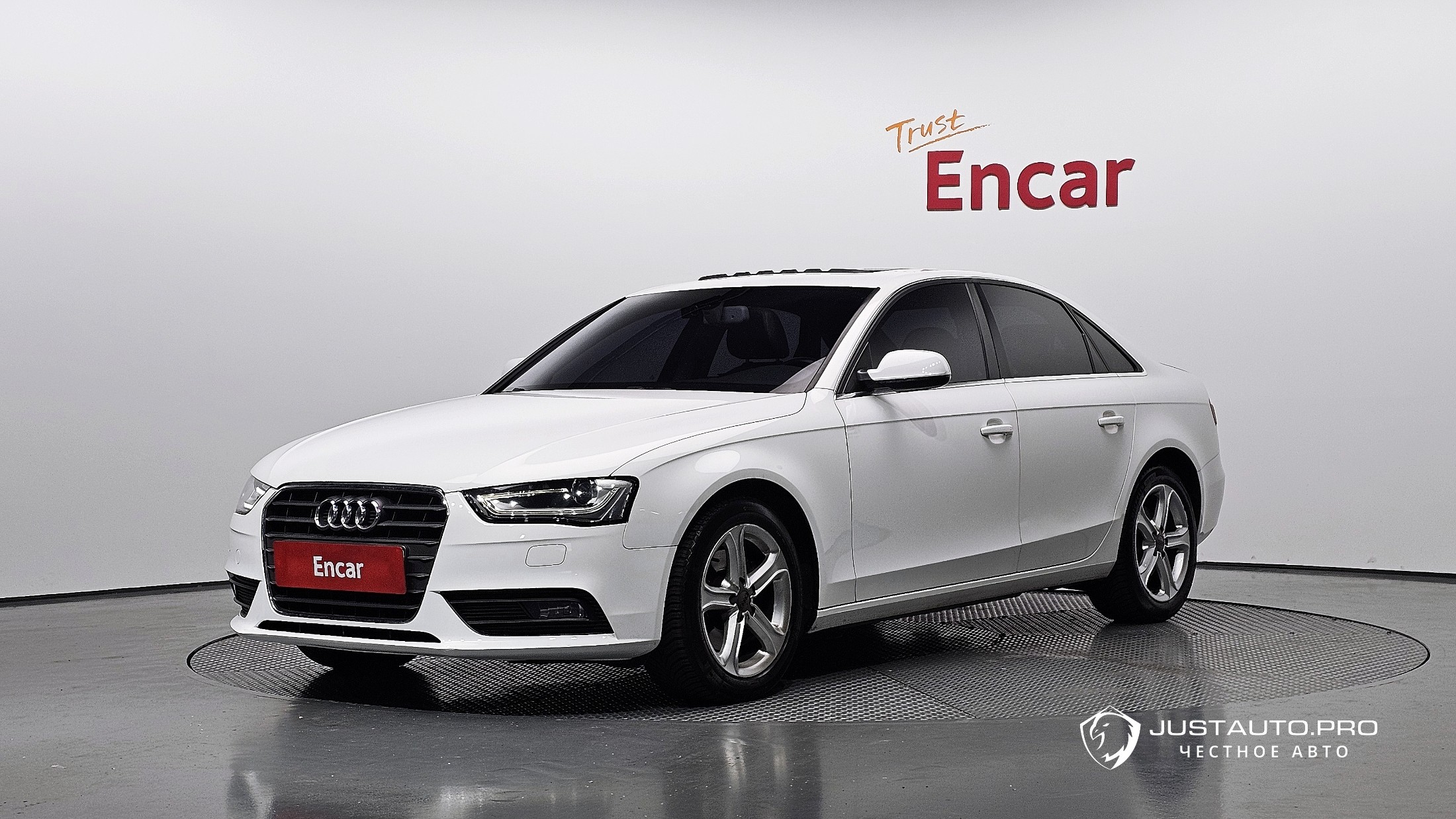 Автомобиль Audi A4