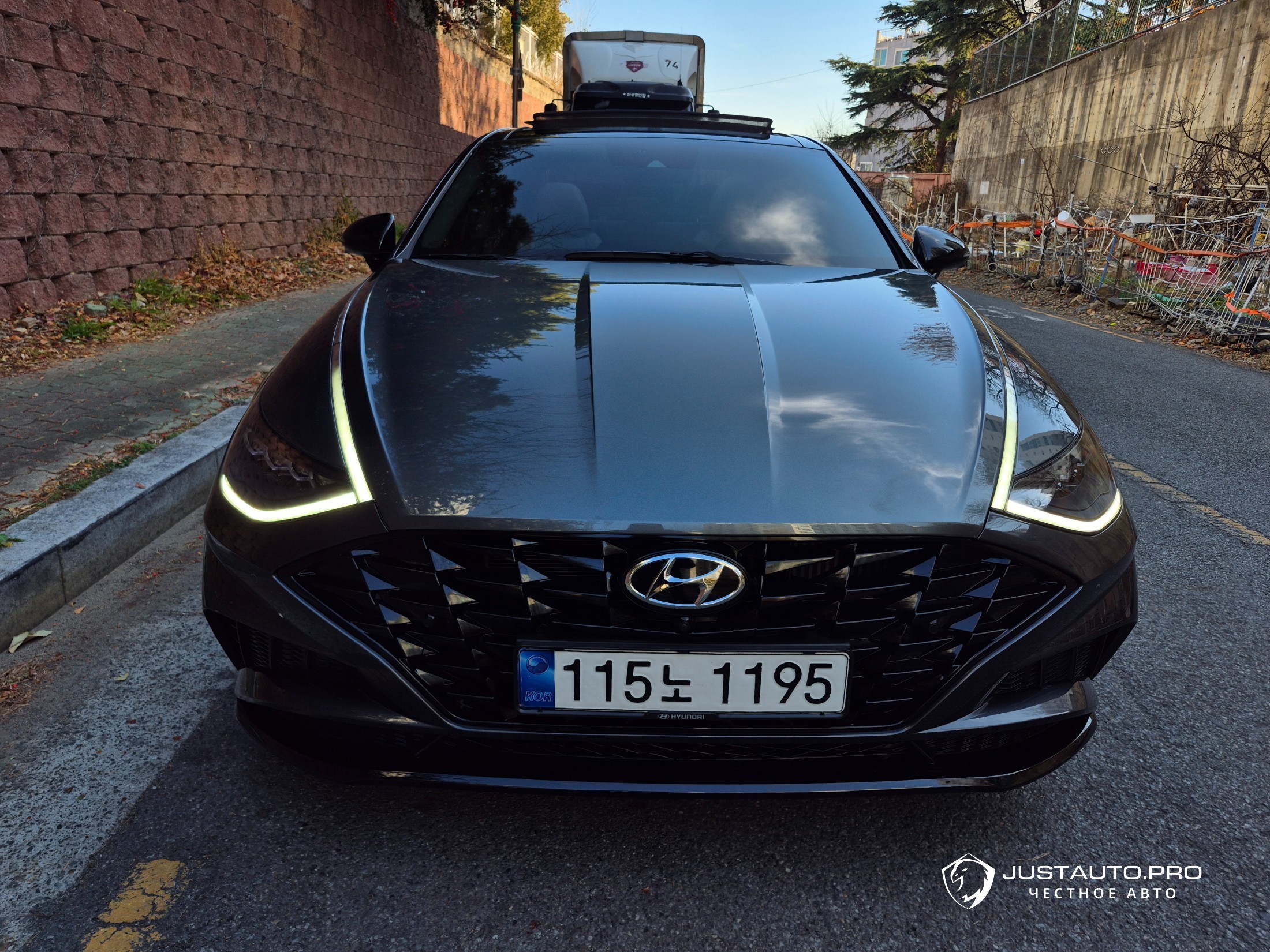 Автомобиль Hyundai Sonata