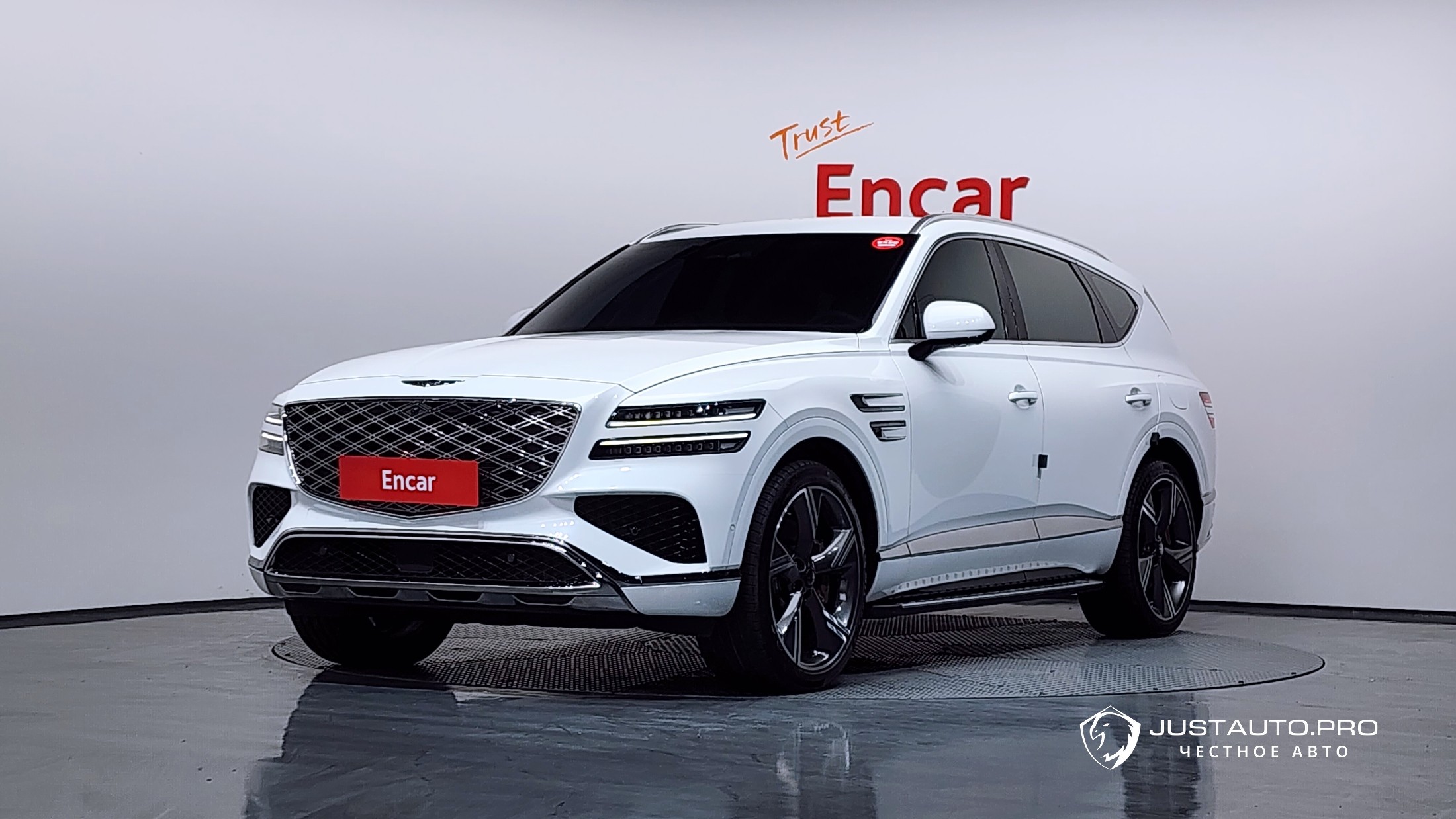 Автомобиль Genesis GV80