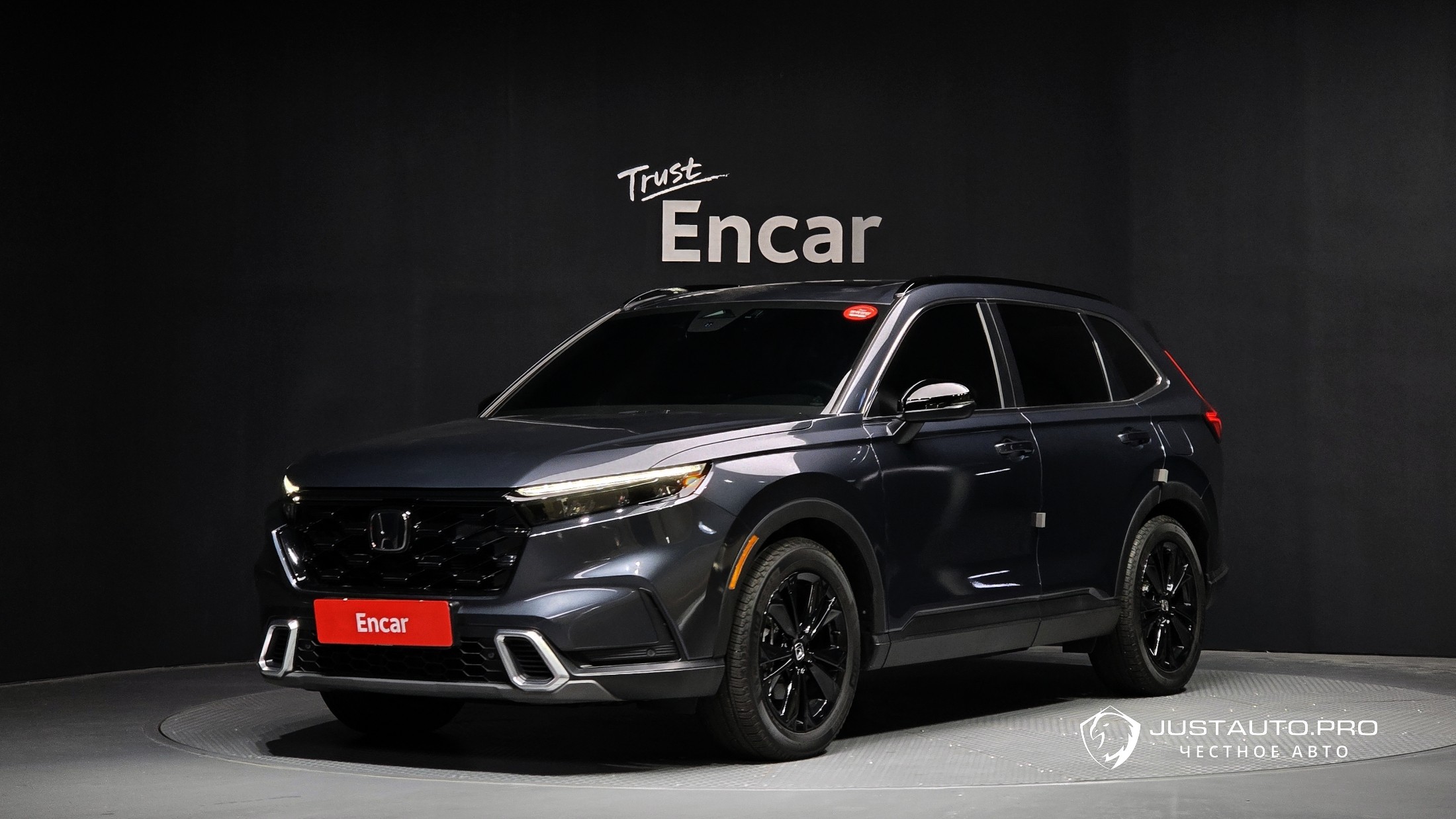 Автомобиль Honda CR-V