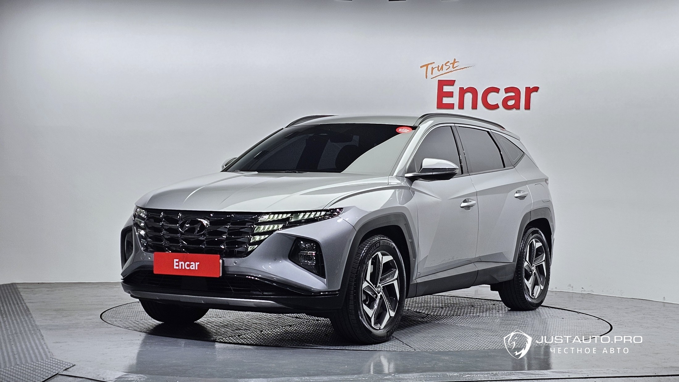 Автомобиль Hyundai Tucson