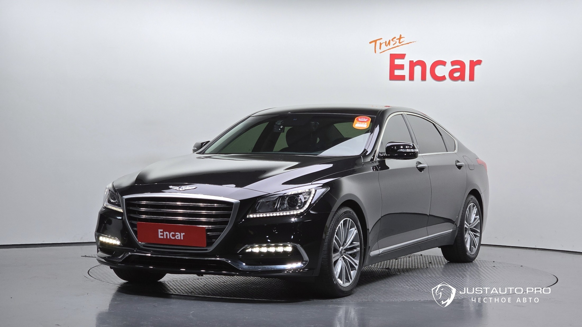 Автомобиль Genesis G80