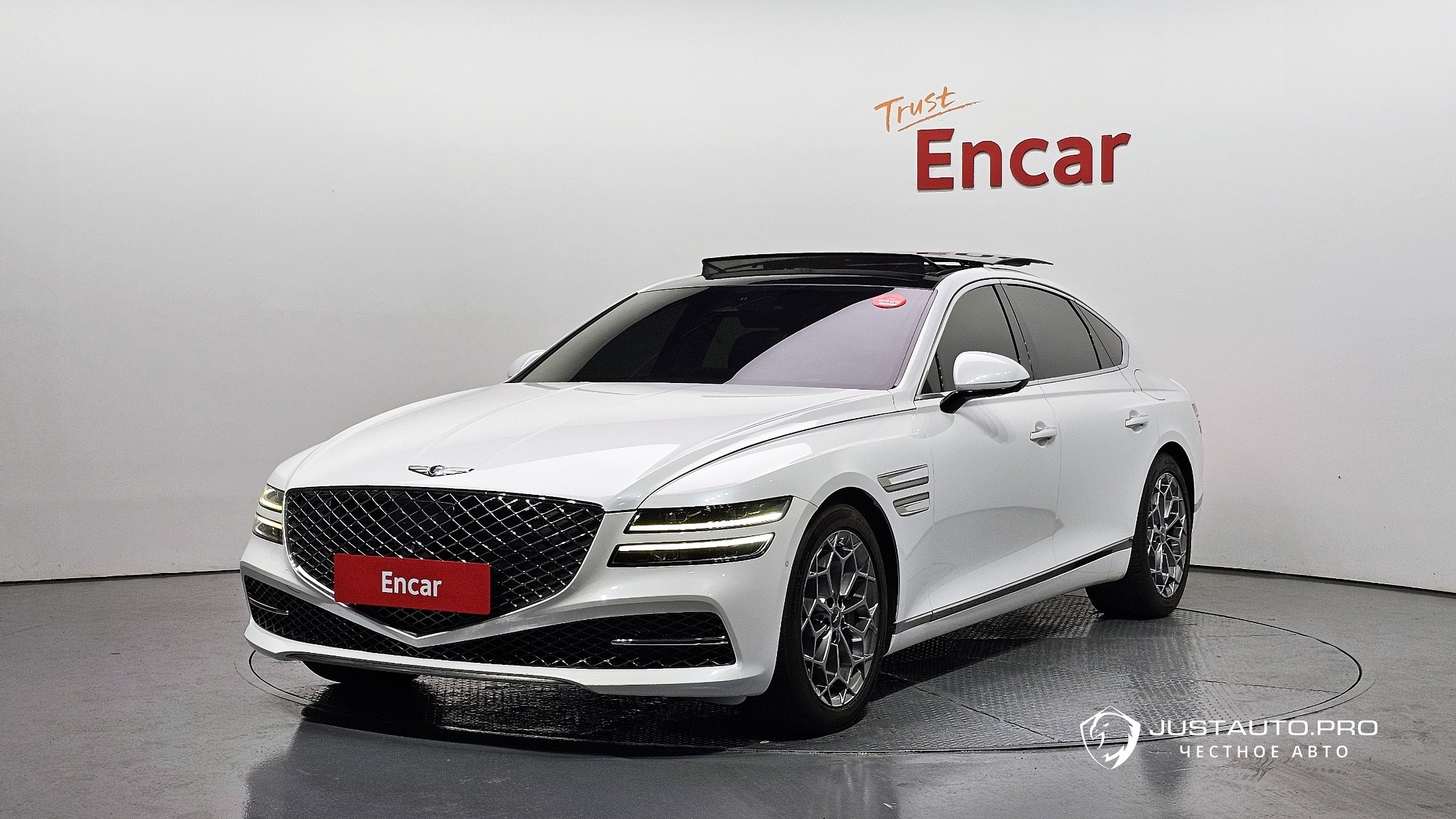 Автомобиль Genesis G80