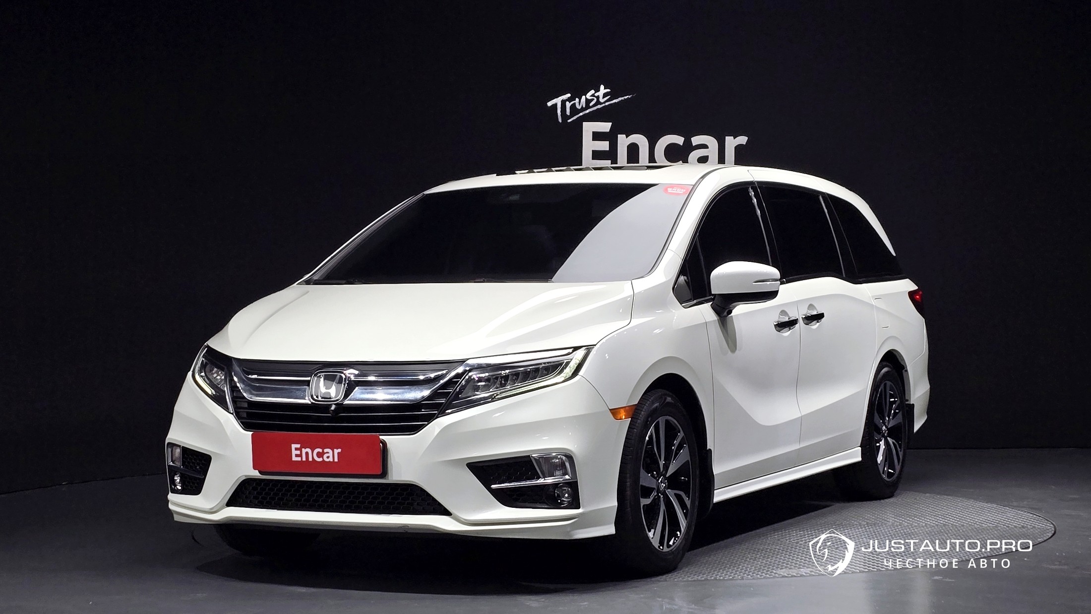 Автомобиль Honda Odyssey