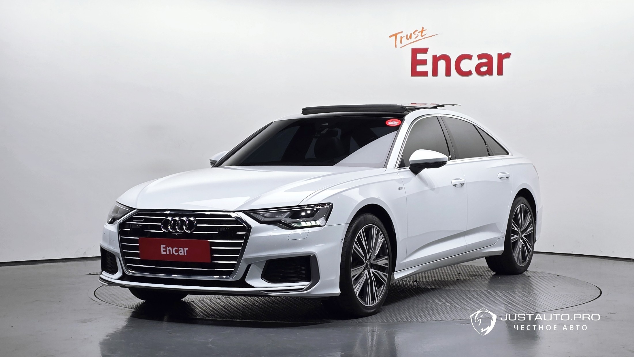 Автомобиль Audi A6