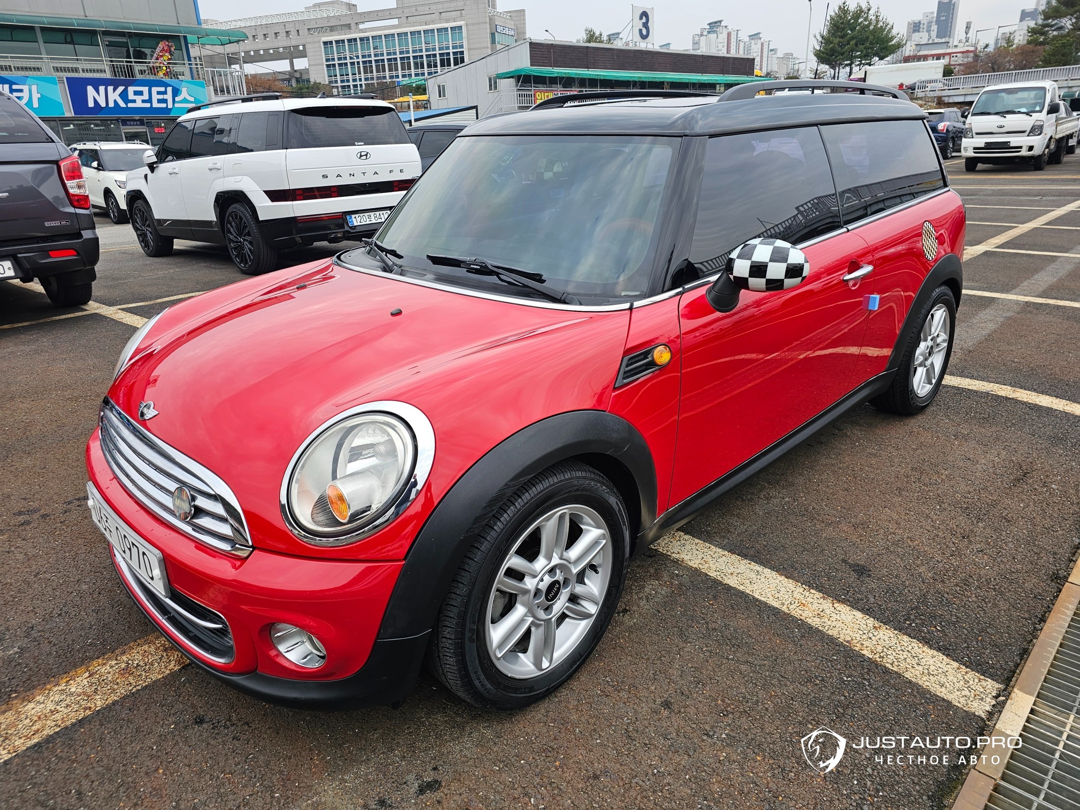 Автомобиль Mini Clubman