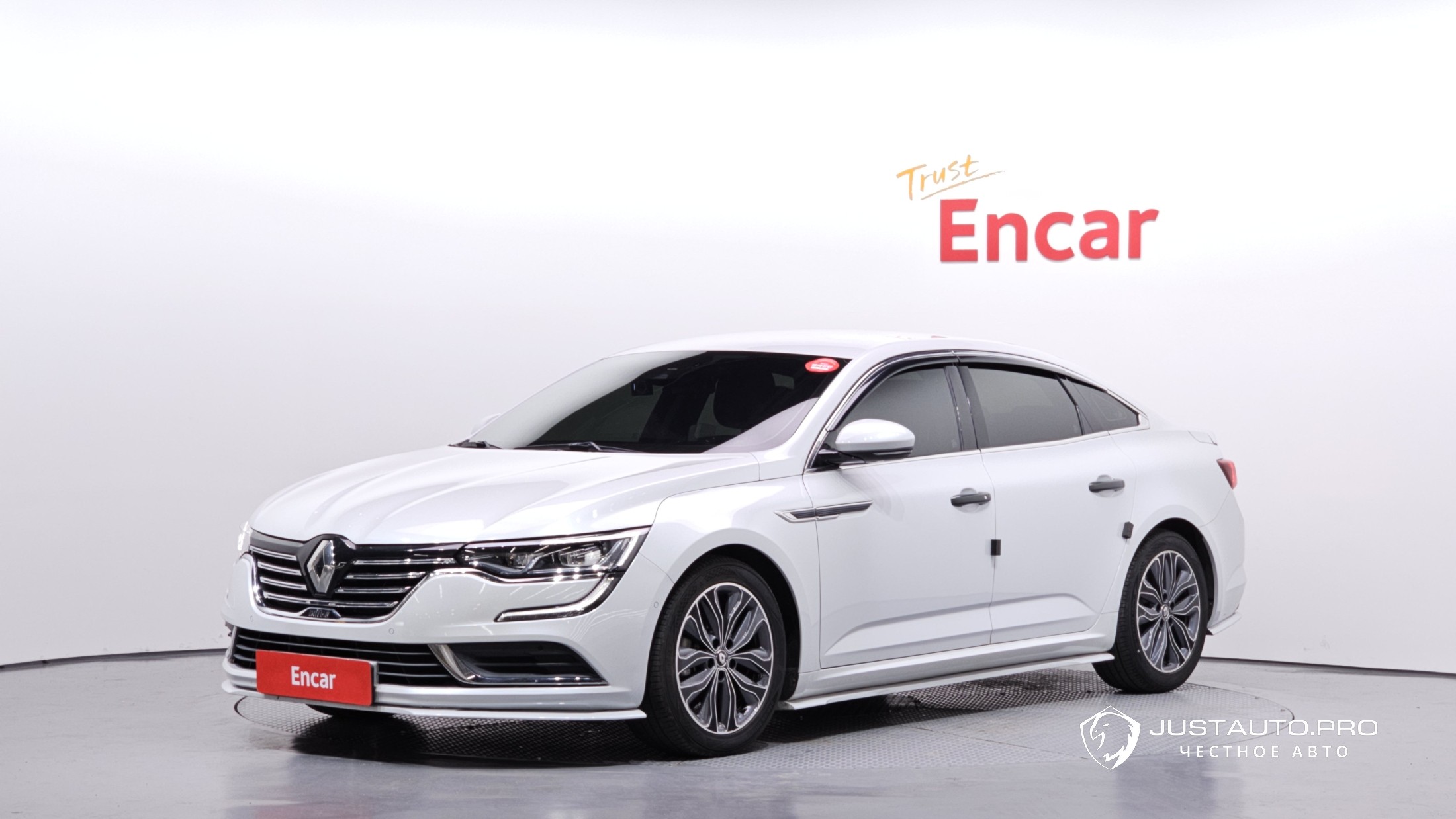 Автомобиль Renault-KoreaSamsung SM6