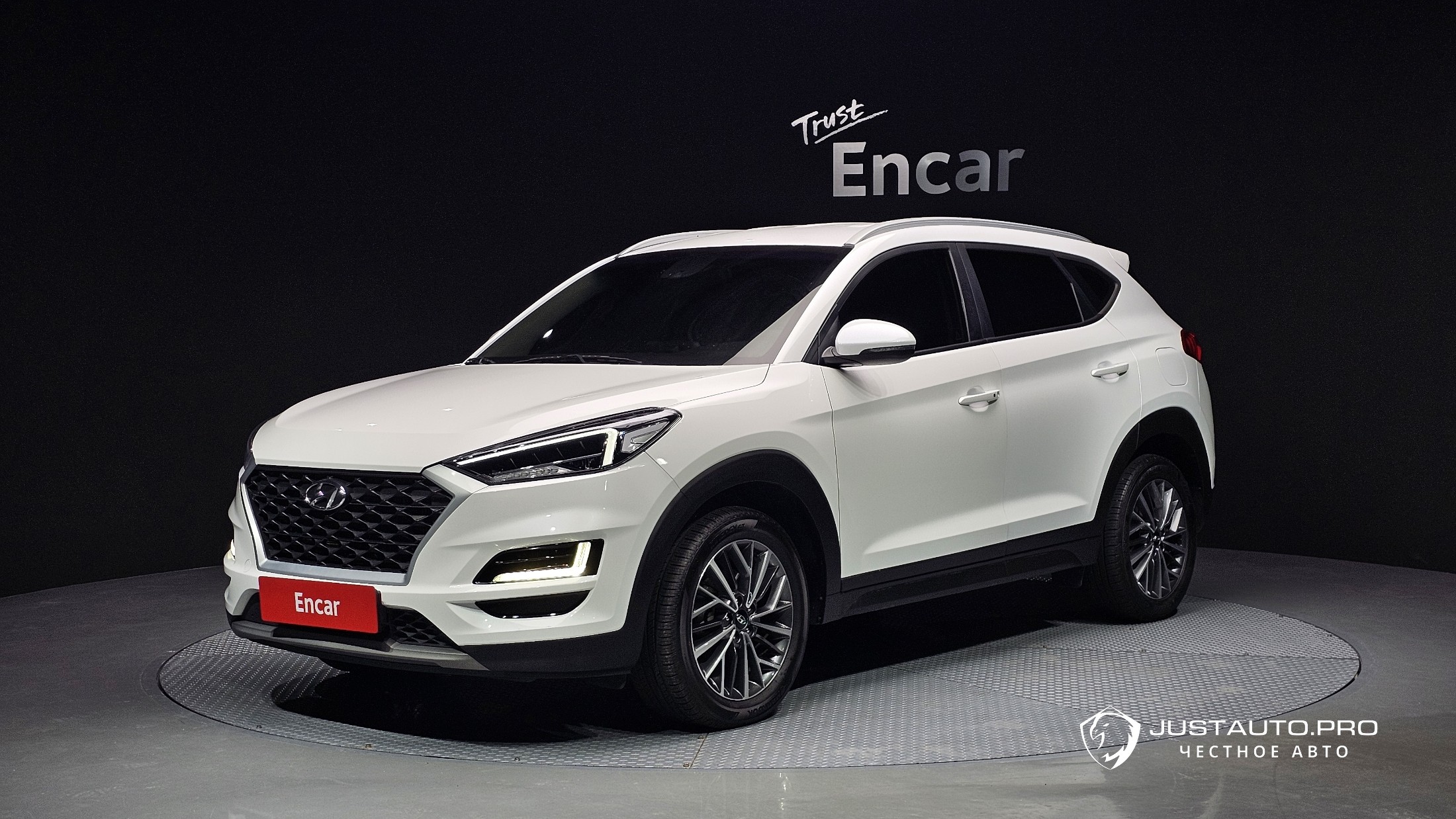 Автомобиль Hyundai Tucson