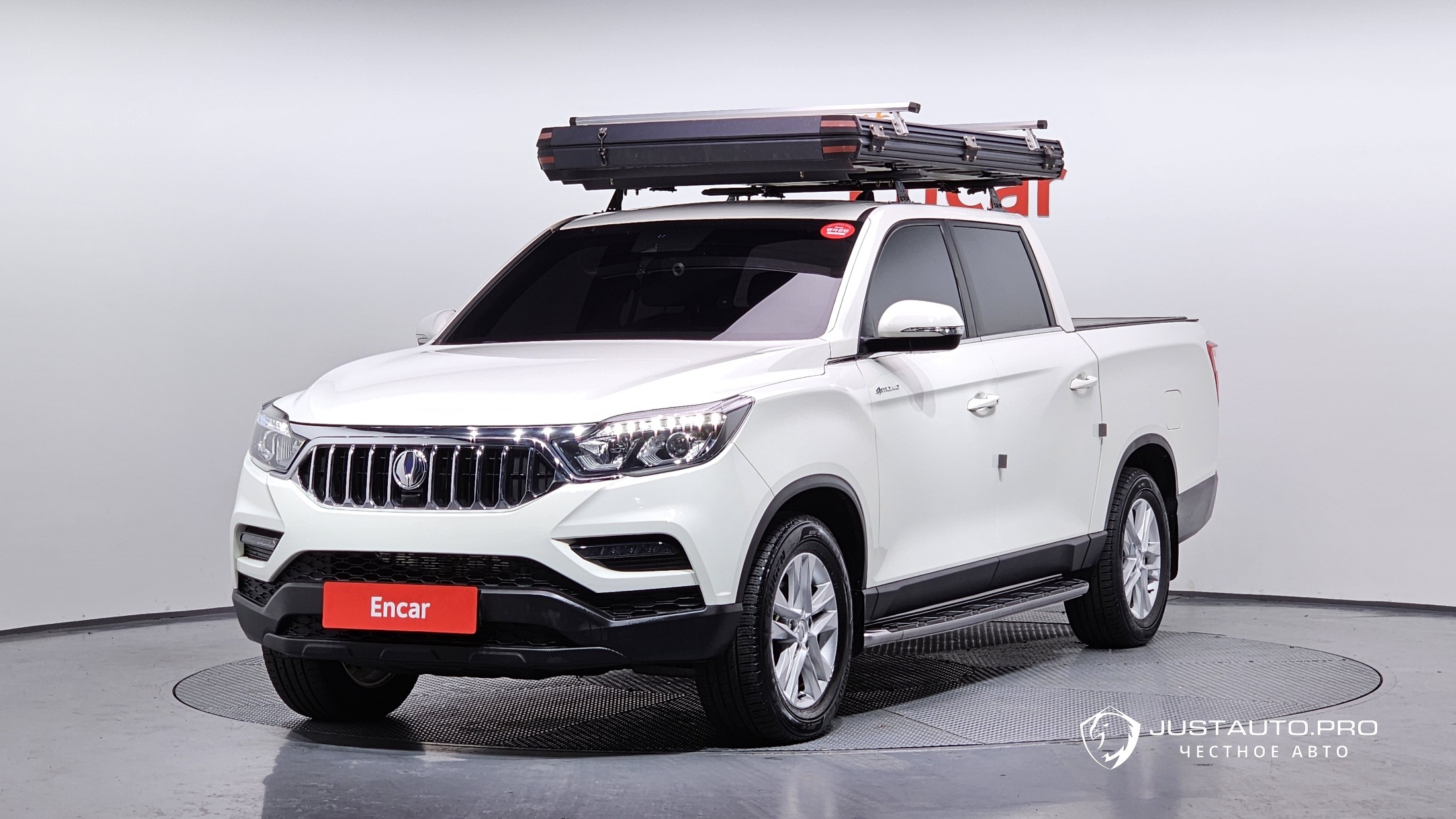 Автомобиль KG_Mobility_Ssangyong Rexton