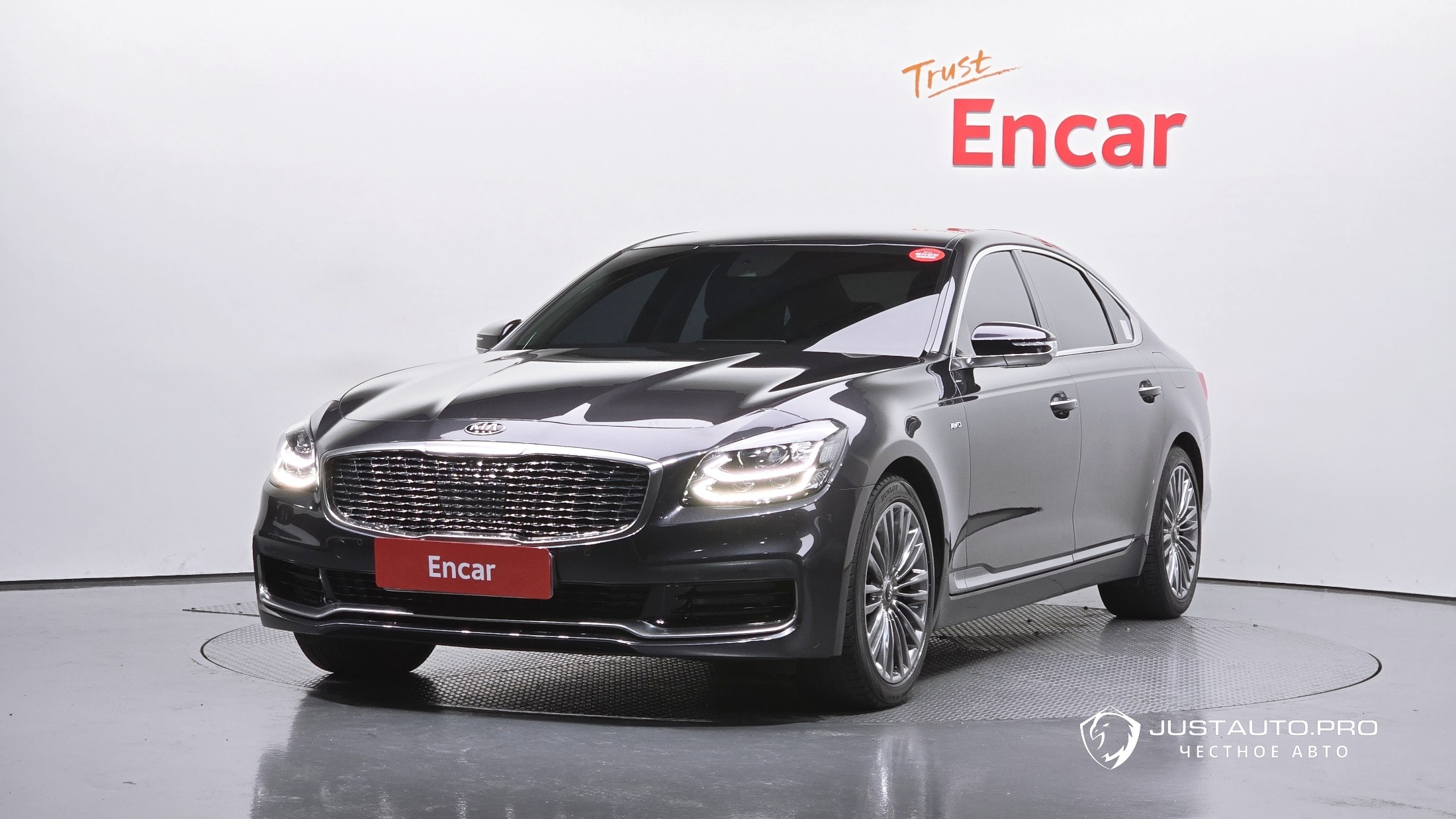 Автомобиль Kia K9