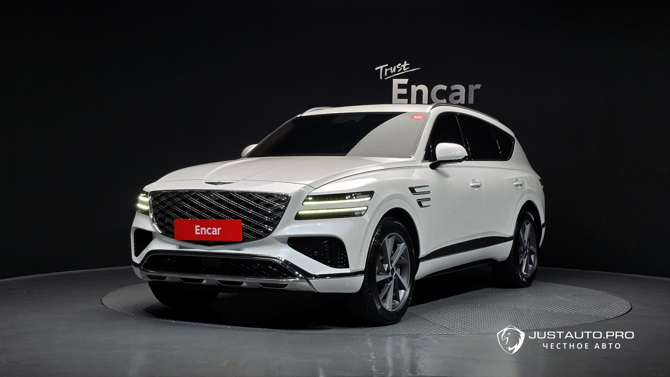 Автомобиль Genesis GV80