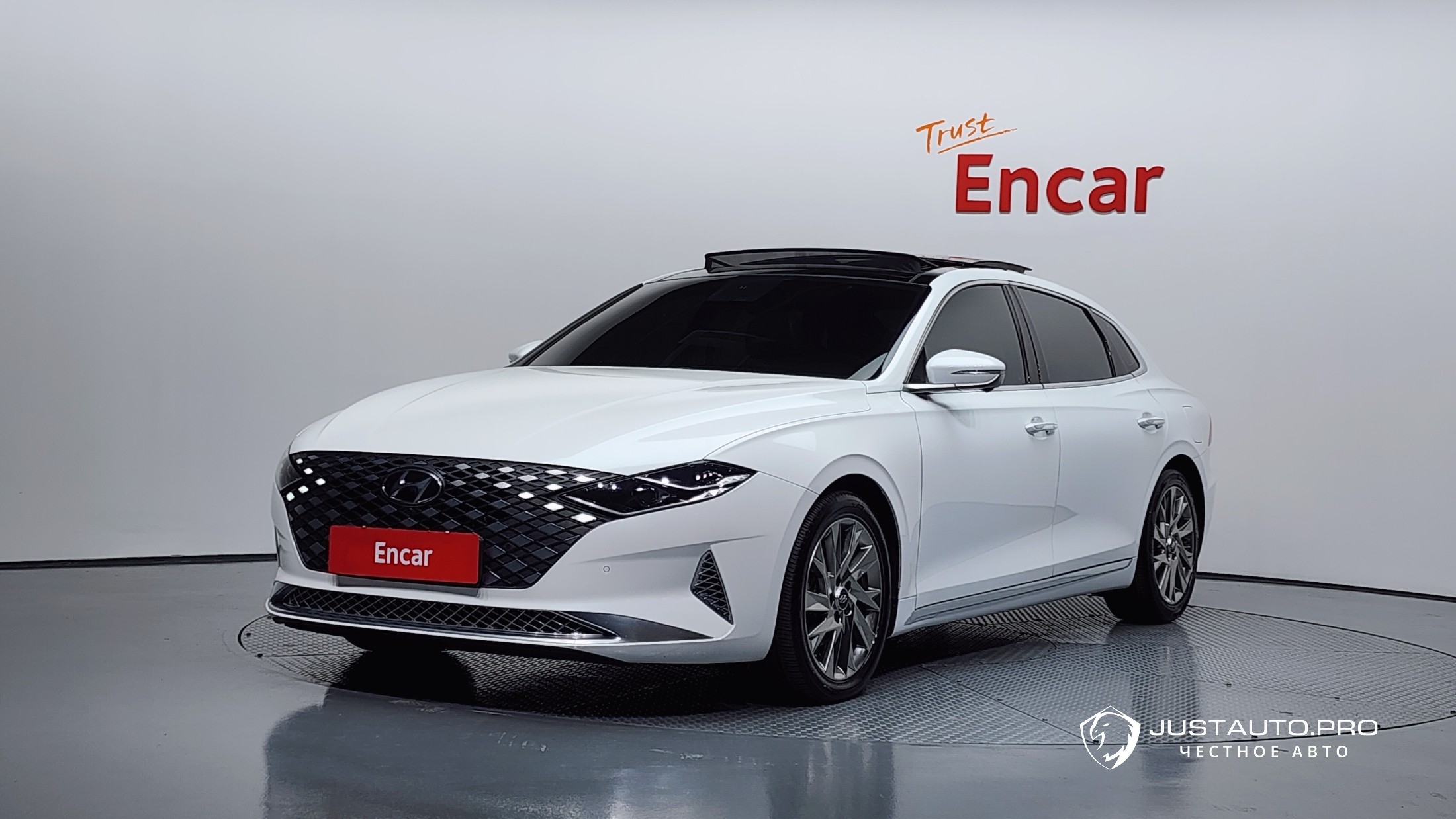 Автомобиль Hyundai Grandeur