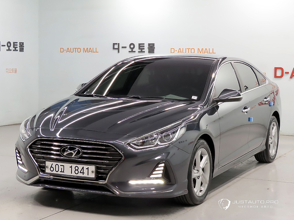 Автомобиль Hyundai Sonata