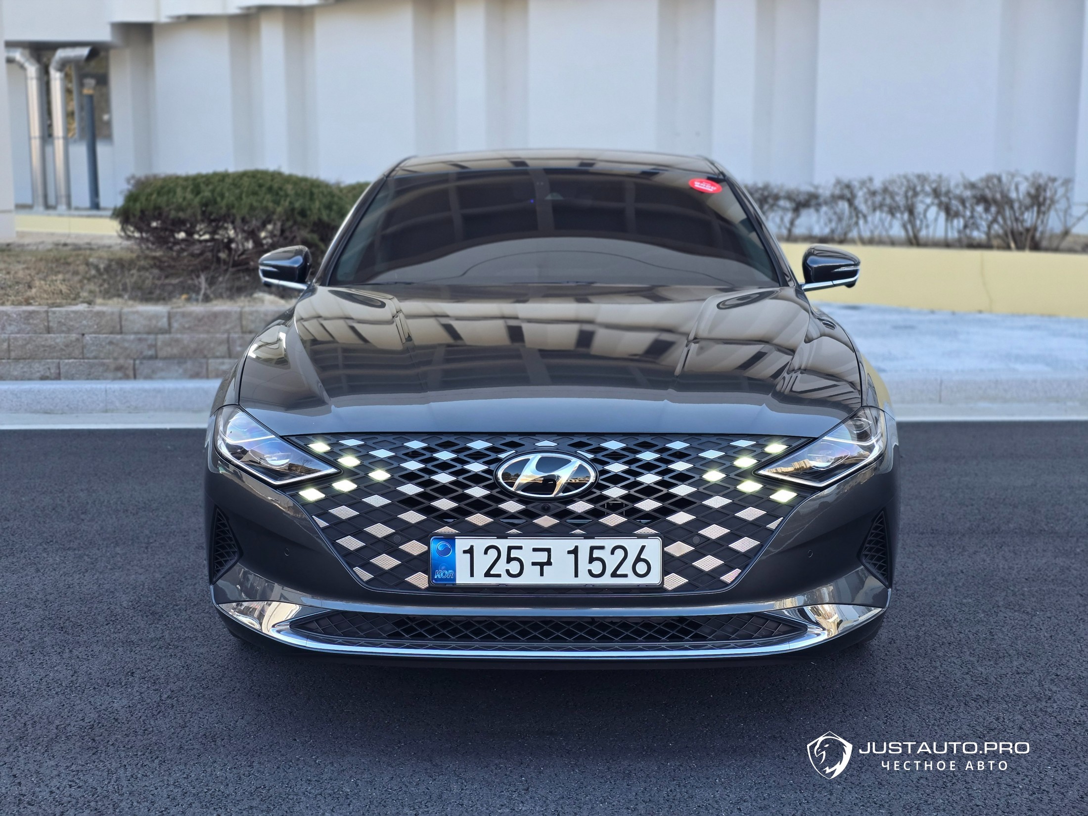 Автомобиль Hyundai Grandeur