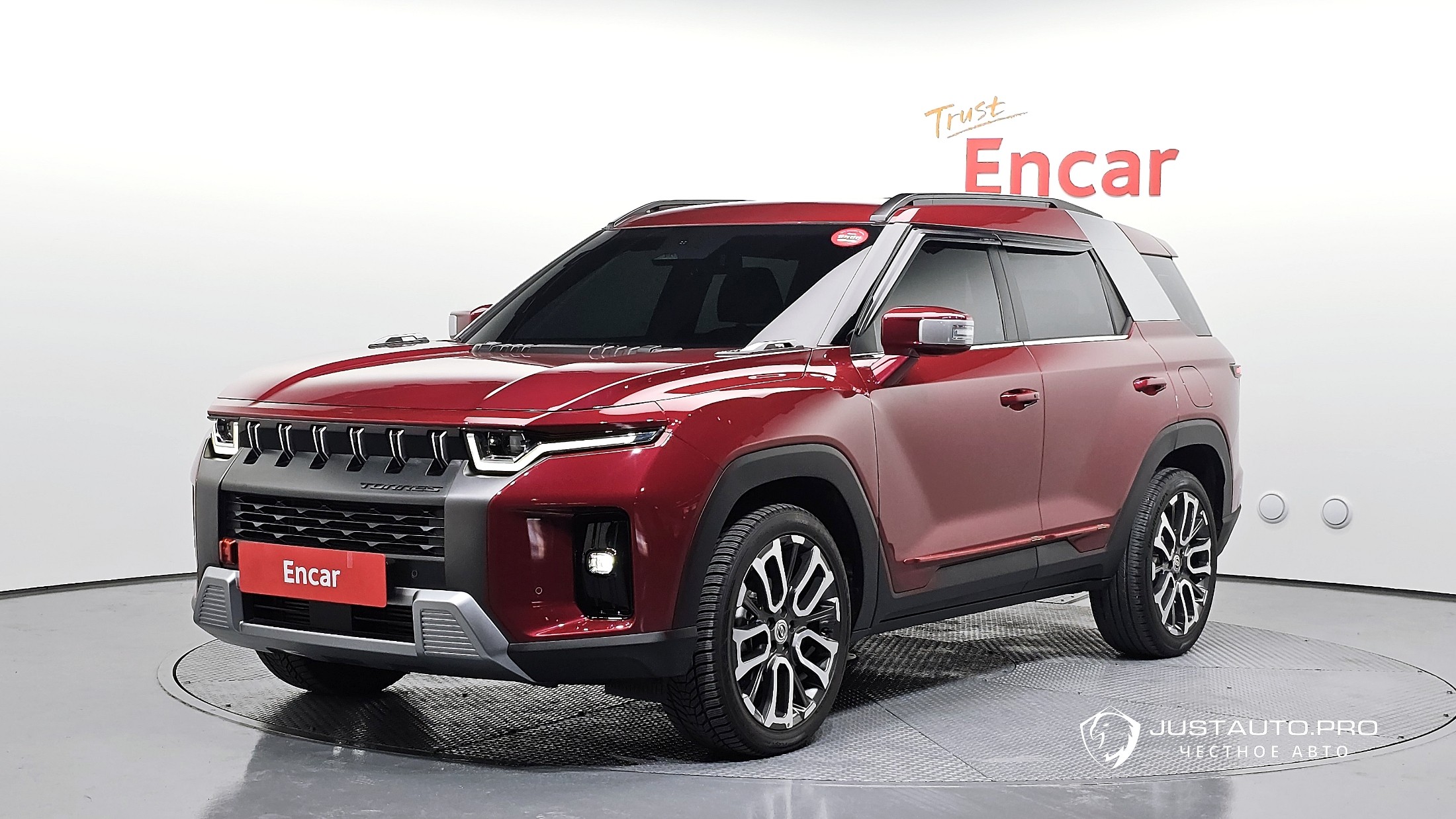 Автомобиль KG_Mobility_Ssangyong Torres