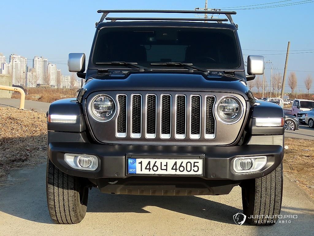 Автомобиль Jeep Wrangler