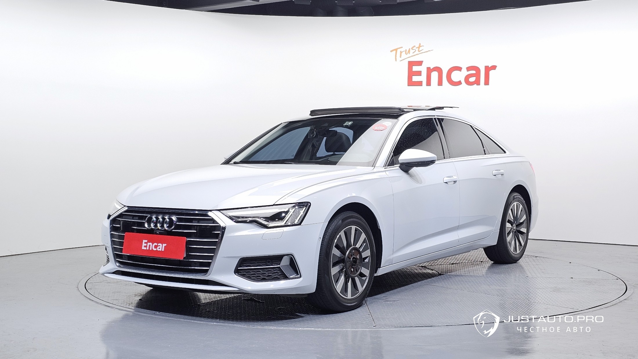 Автомобиль Audi A6