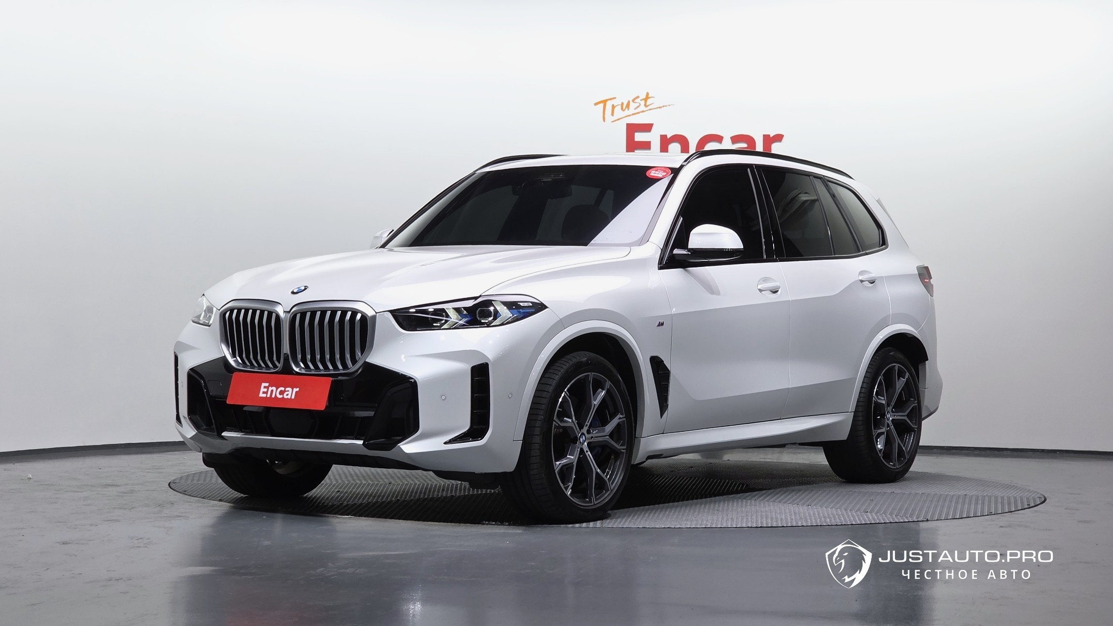 Автомобиль BMW X5