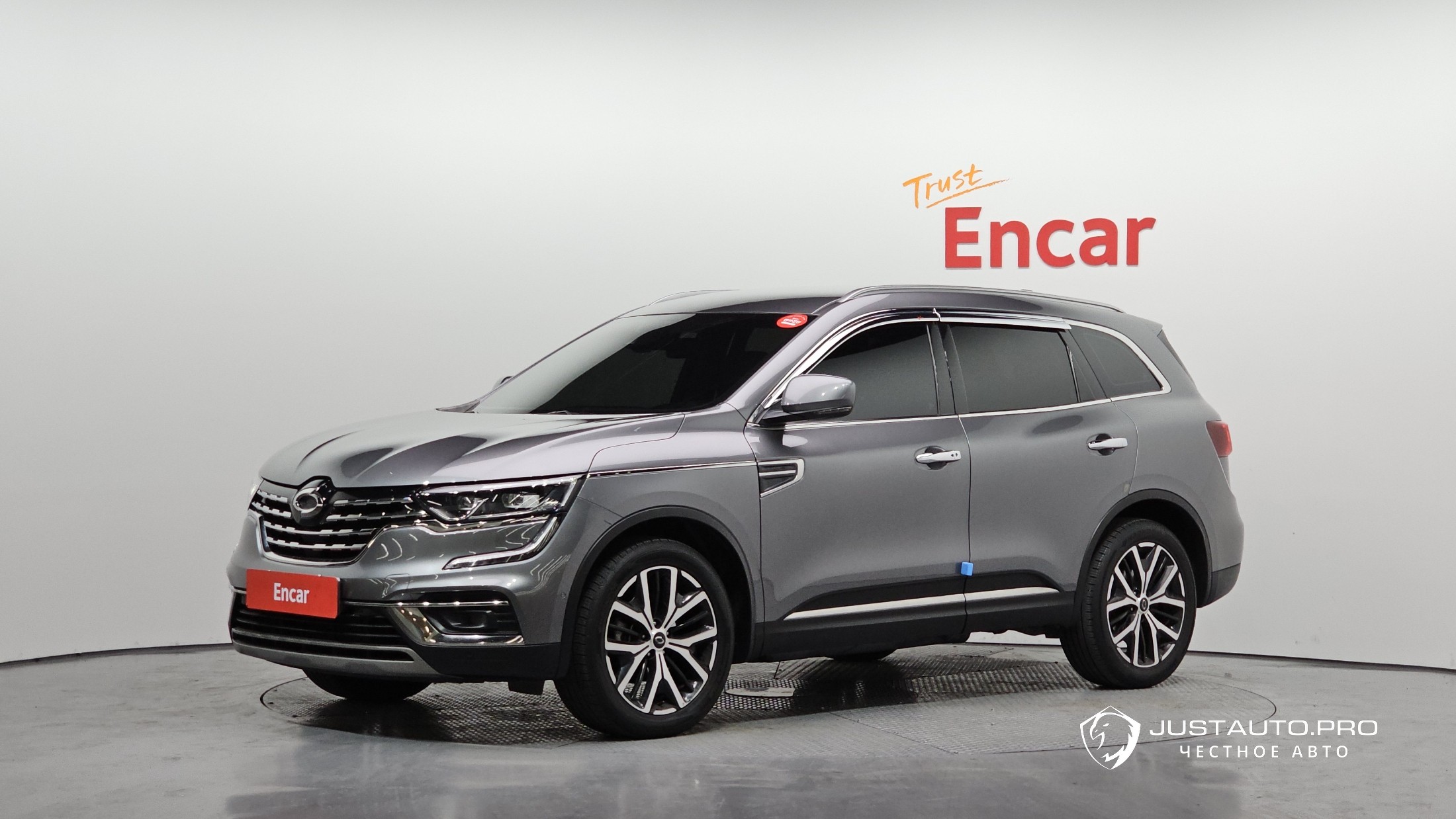 Автомобиль Renault-KoreaSamsung QM6