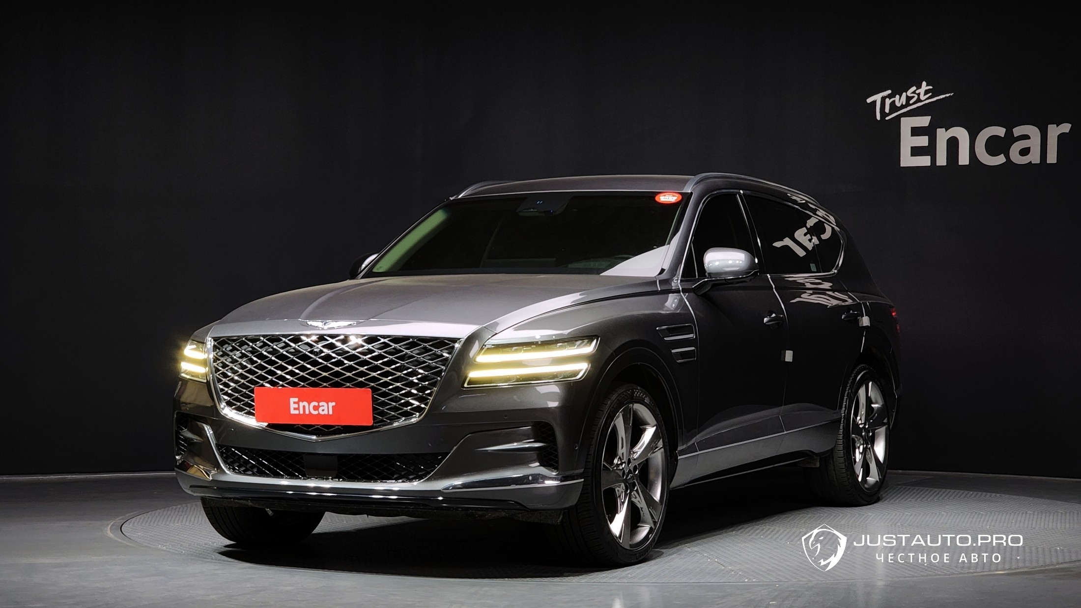 Автомобиль Genesis GV80